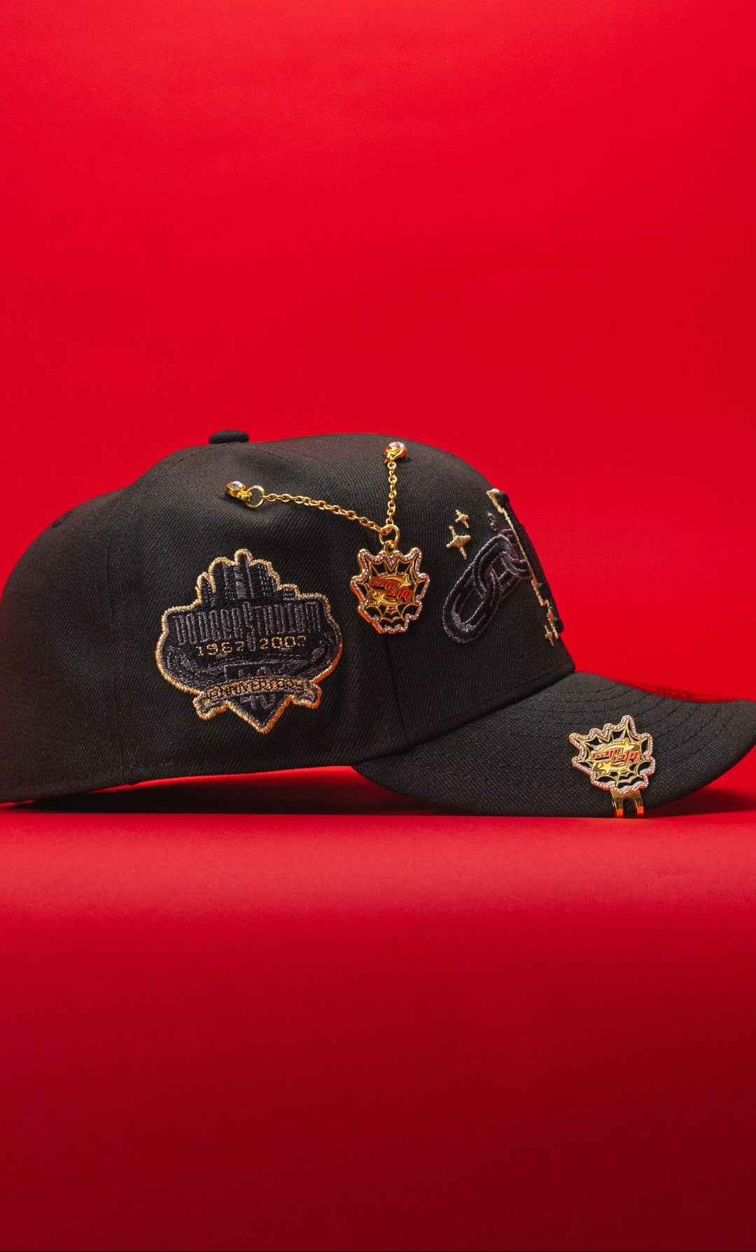 NEW ERA EXCLUSIVE 59FIFTY BLACK LOS ANGELES DODGERS W/ EMBROIDERY + 40TH ANNIVERSARY SIDE PATCH