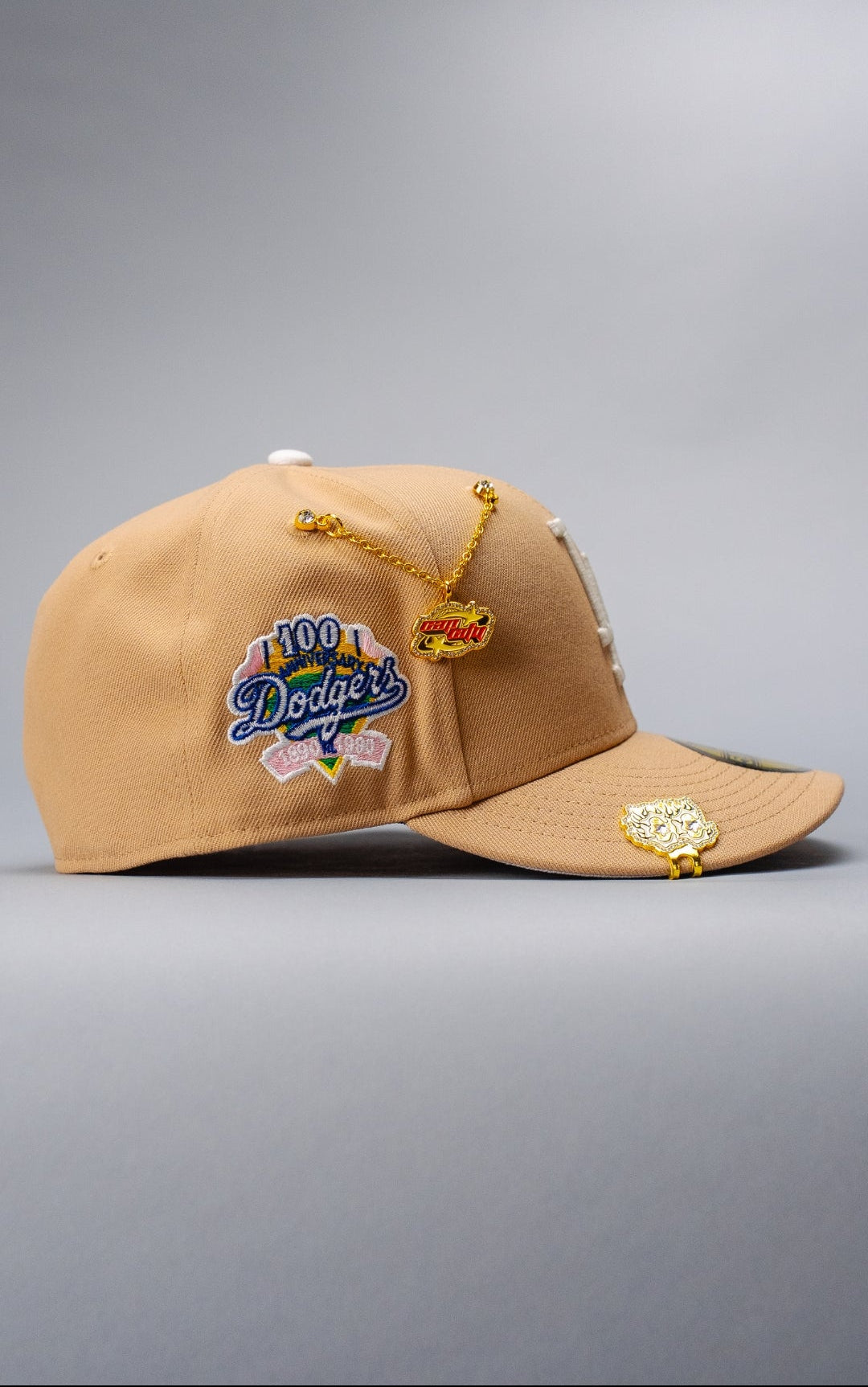 NEW ERA EXCLUSIVE 59FIFTY BEIGE LOS ANGELES DODGERS W/ HEART + 100TH ANNIVERSARY SIDE PATCH