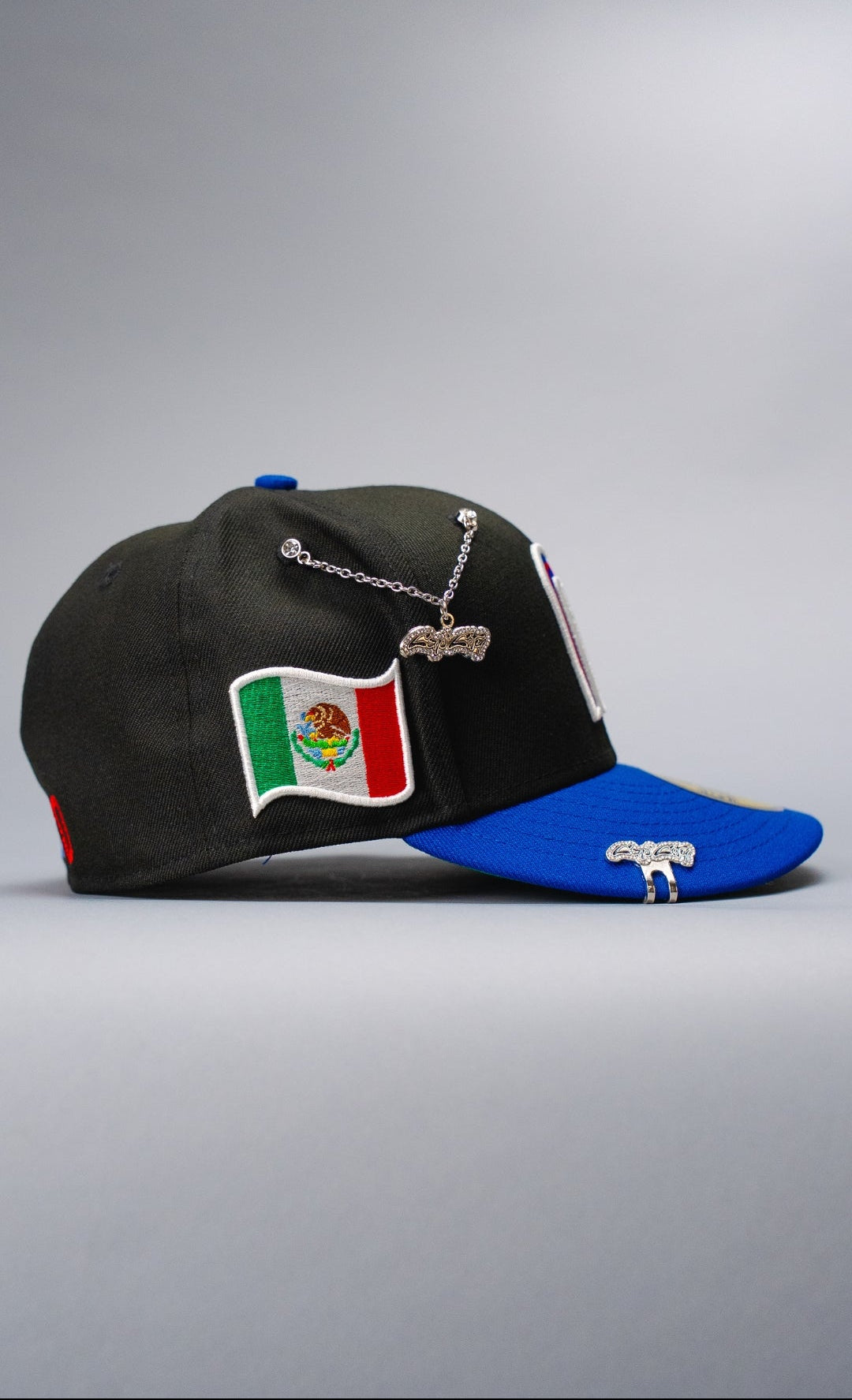 NEW ERA EXCLUSIVE 59FIFTY BLACK/BLUE MEXICO 2025 WORLD BASEBALL CLASSIC W/ MEXICO FLAG SIDE PATCH