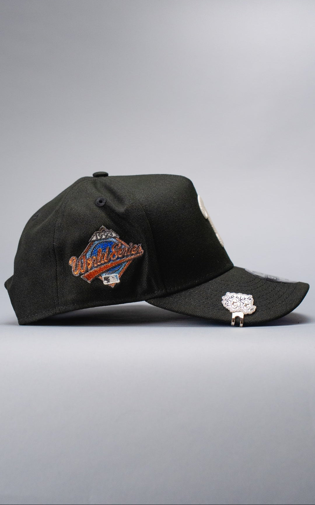 NEW ERA 9FIFTY A-FRAME BLACK PHILADELPHIA PHILLIES SNAPBACK W/ 1993 WORLD SERIES SIDE PATCH