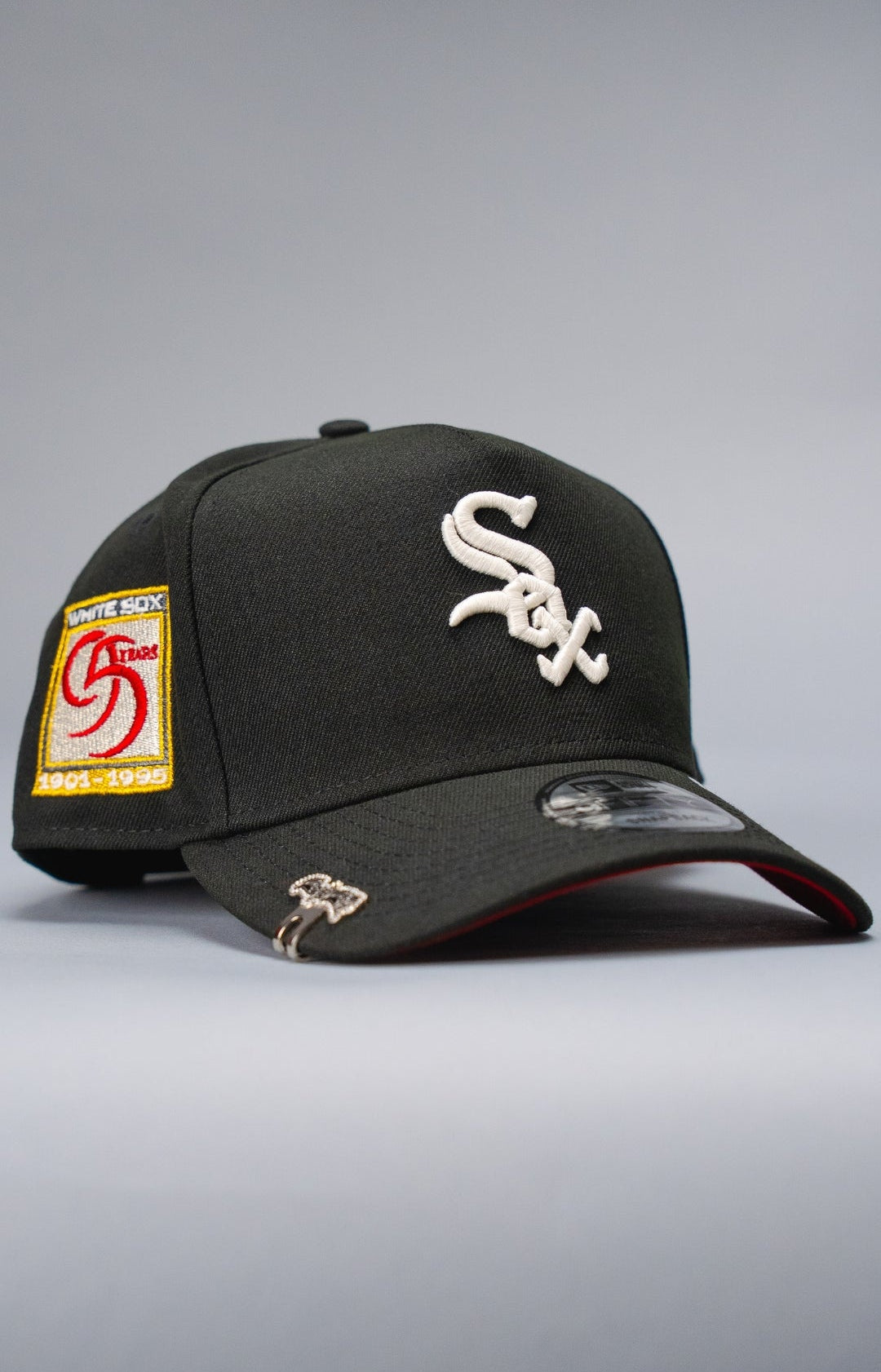NEW ERA 9FIFTY A-FRAME BLACK CHICAGO WHITE SOX SNAPBACK W/ 95TH ANNIVERSARY SIDE PATCH