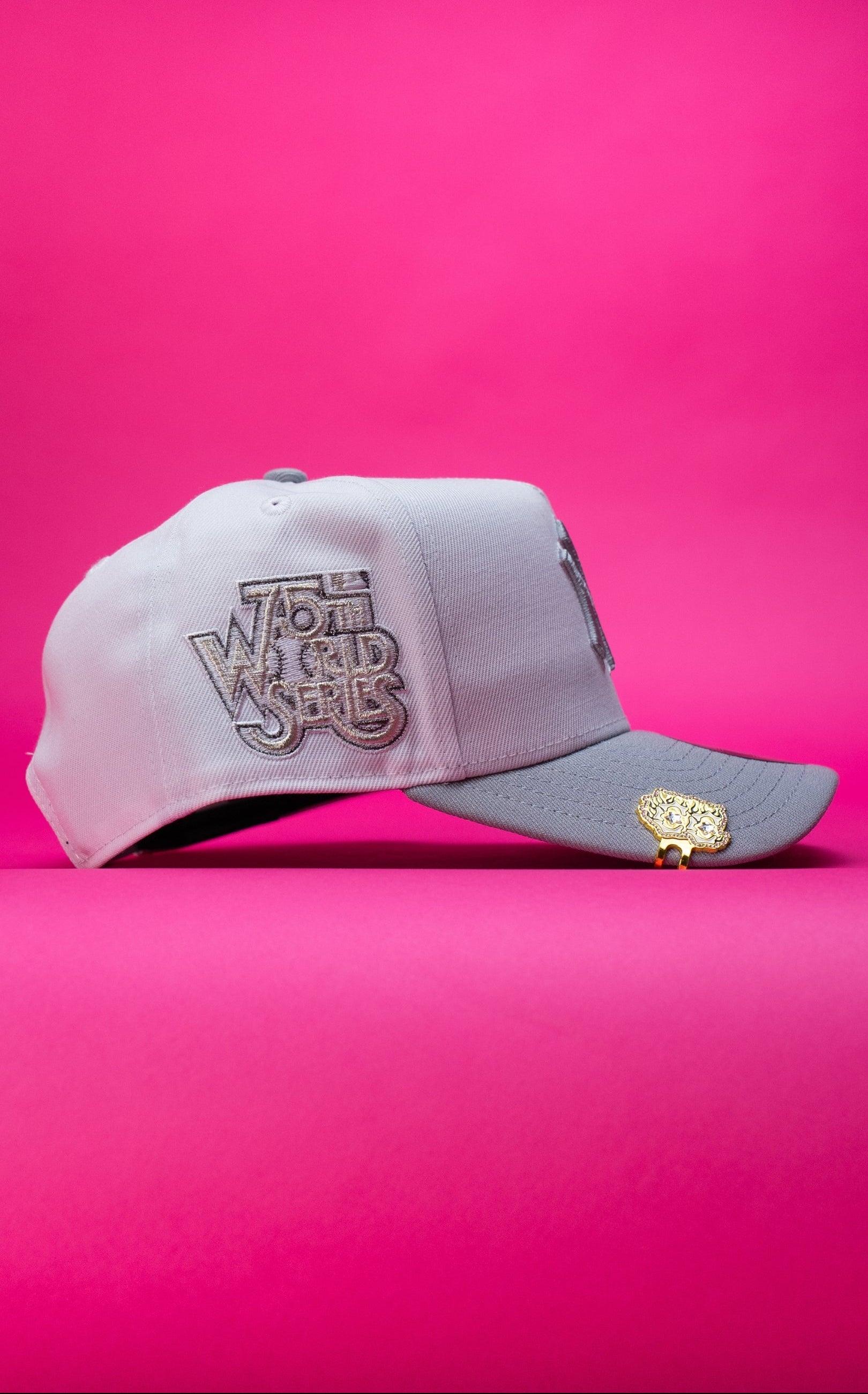 NEW ERA 9FIFTY A-FRAME PEARL WHITE NEW YORK YANKEES SNAPBACK W/ 75TH WORLD SERIES SIDE PATCH