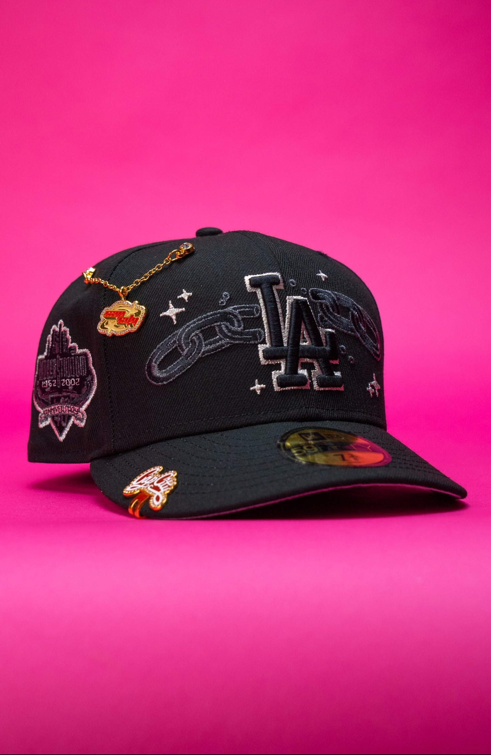 NEW ERA EXCLUSIVE 59FIFTY BLACK LOS ANGELES DODGERS W/ EMBROIDERY + 40TH ANNIVERSARY SIDE PATCH