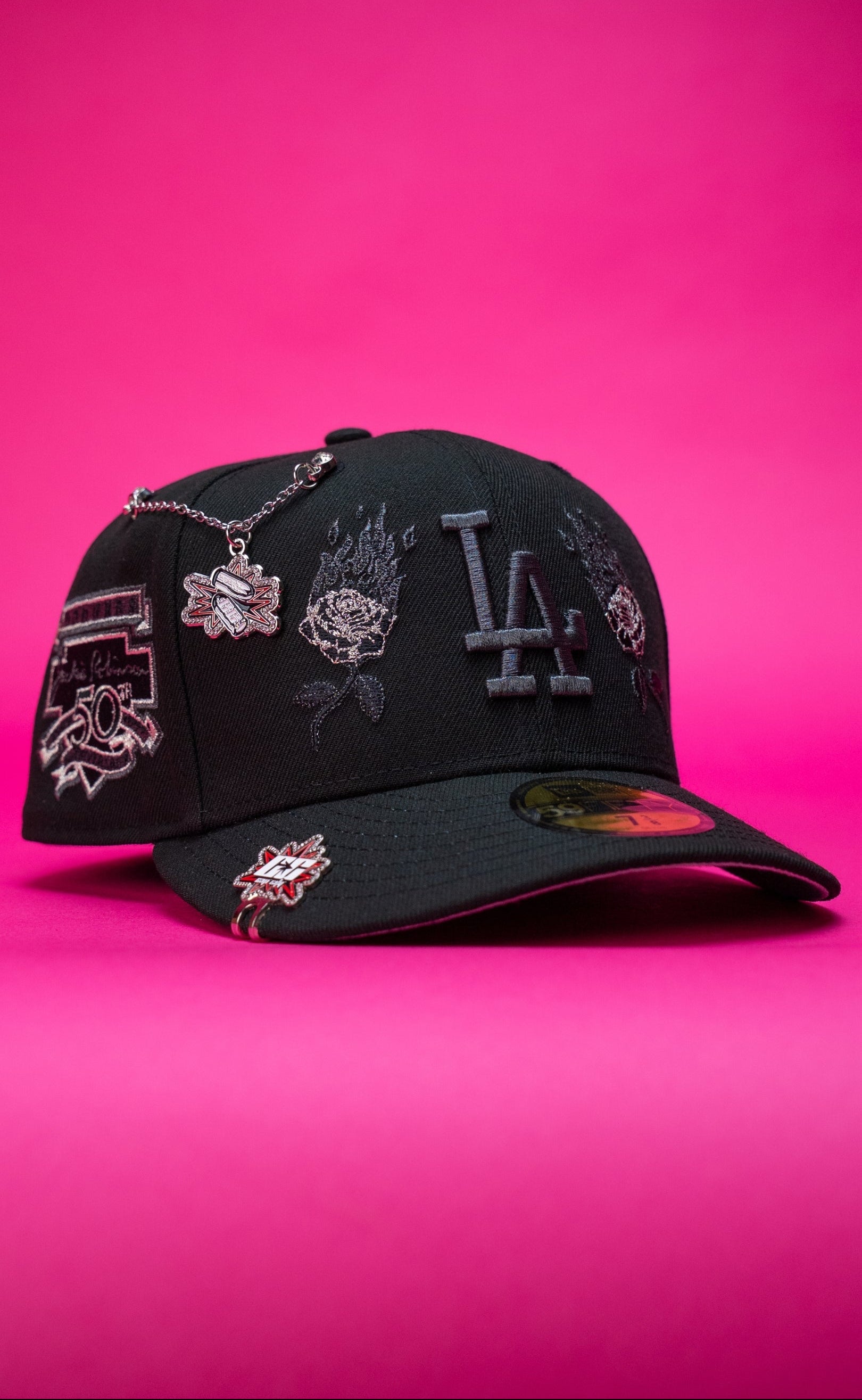 NEW ERA EXCLUSIVE 59FIFTY BLACK LOS ANGELES DODGERS W/ BURNT ROSES + JACKIE ROBINSON SIDE PATCH