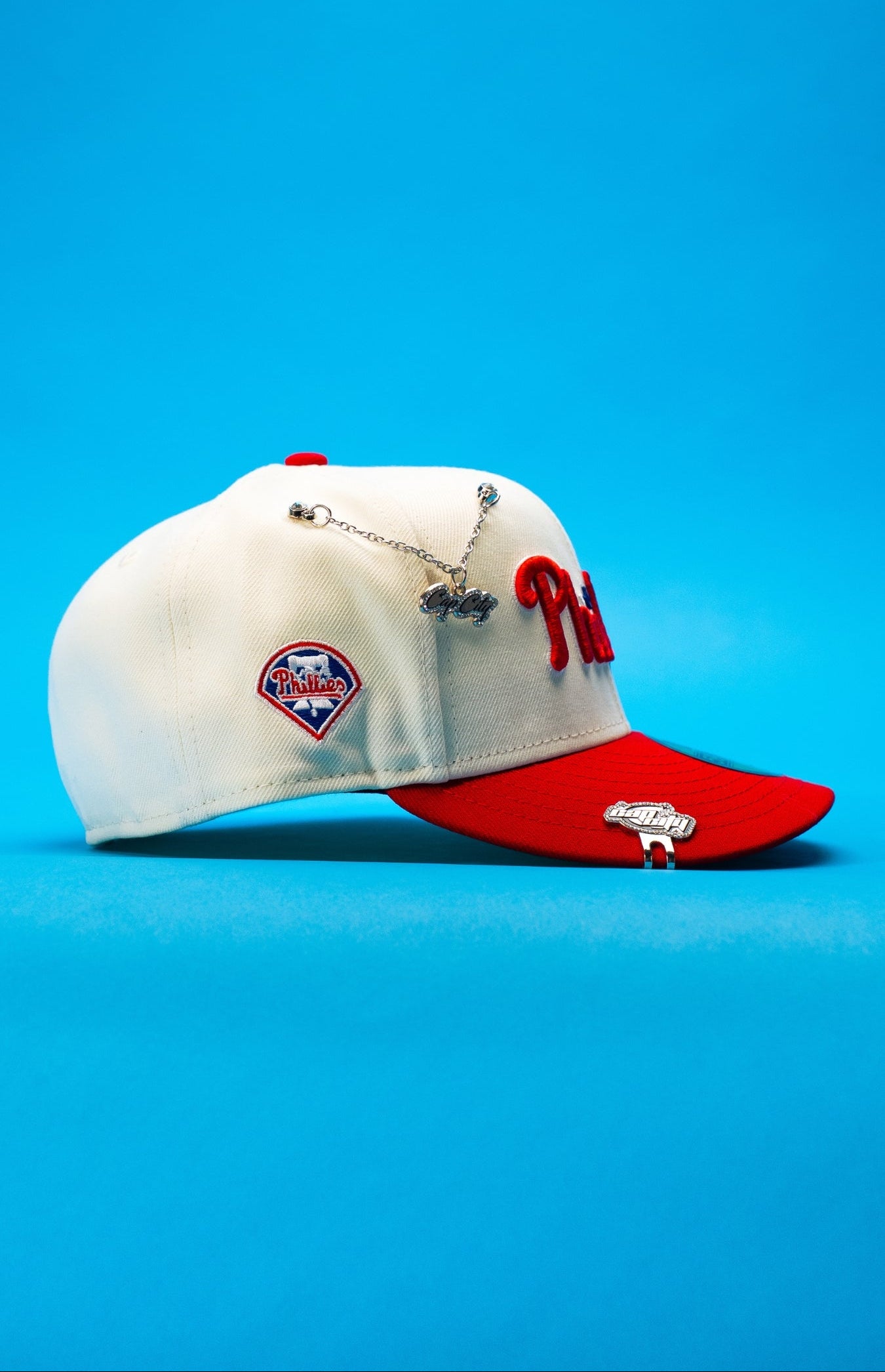 NEW ERA EXCLUSIVE 59FIFTY CHROME/RED PHILADELPHIA PHILLIES SCRIPT W/ "PHILLIES" LOGO SIDE PATCH