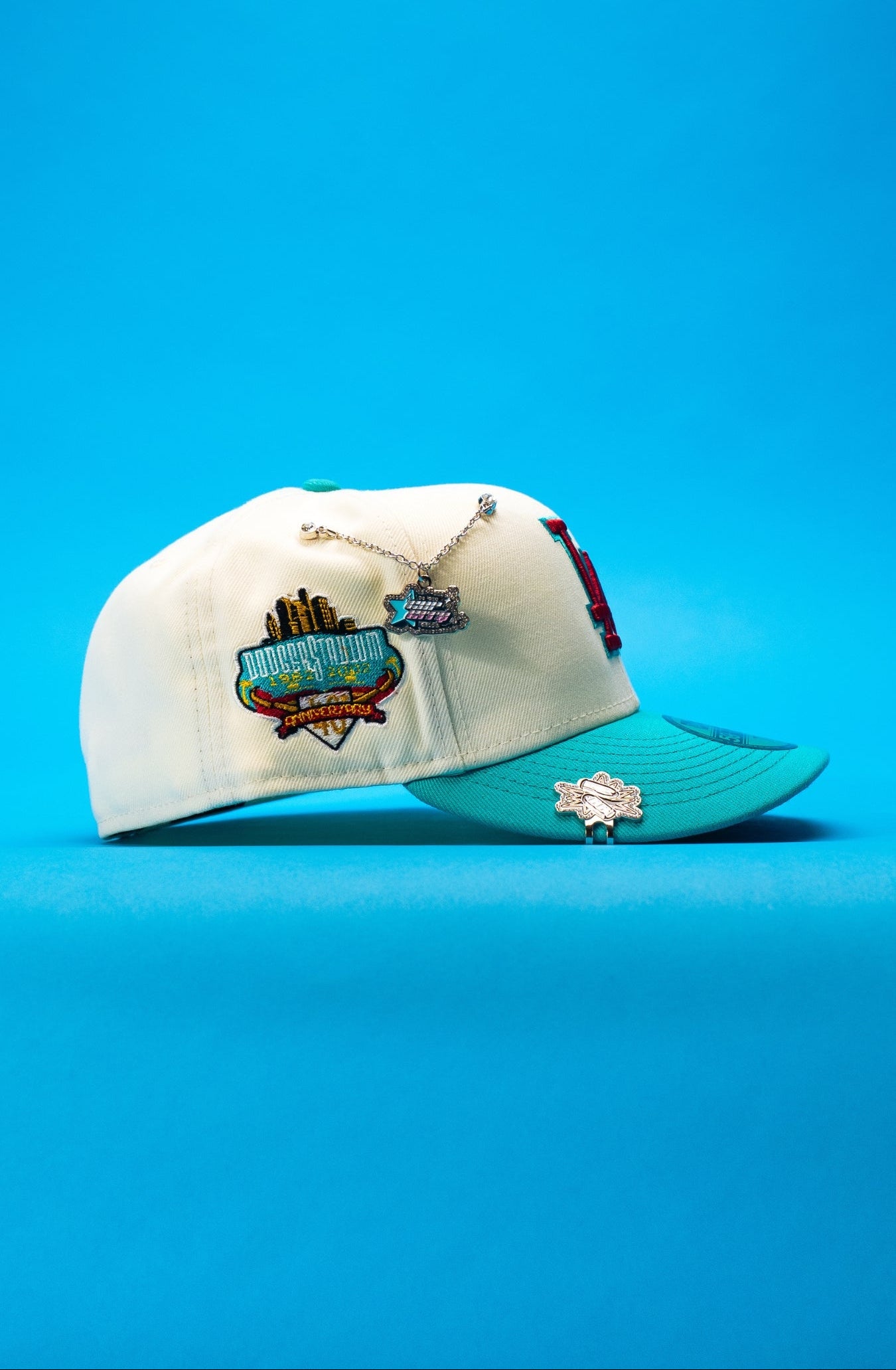 NEW ERA EXCLUSIVE 59FIFTY CHROME/TURQUOISE LOS ANGELES DODGERS W/ 100TH ANNIVERSARY SIDE PATCH