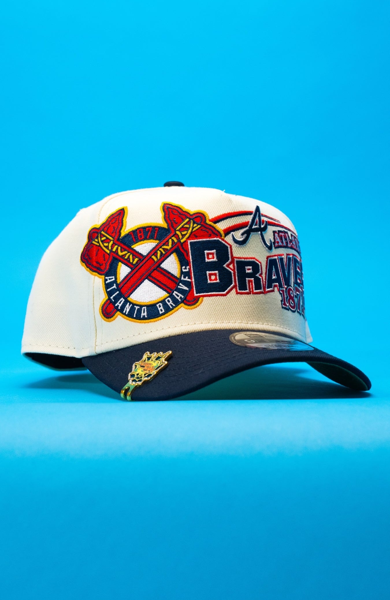 NEW ERA 9FIFTY A-FRAME CHROME/NAVY ATLANTA BRAVES SNAPBACK W/ 1871 EMBROIDERY