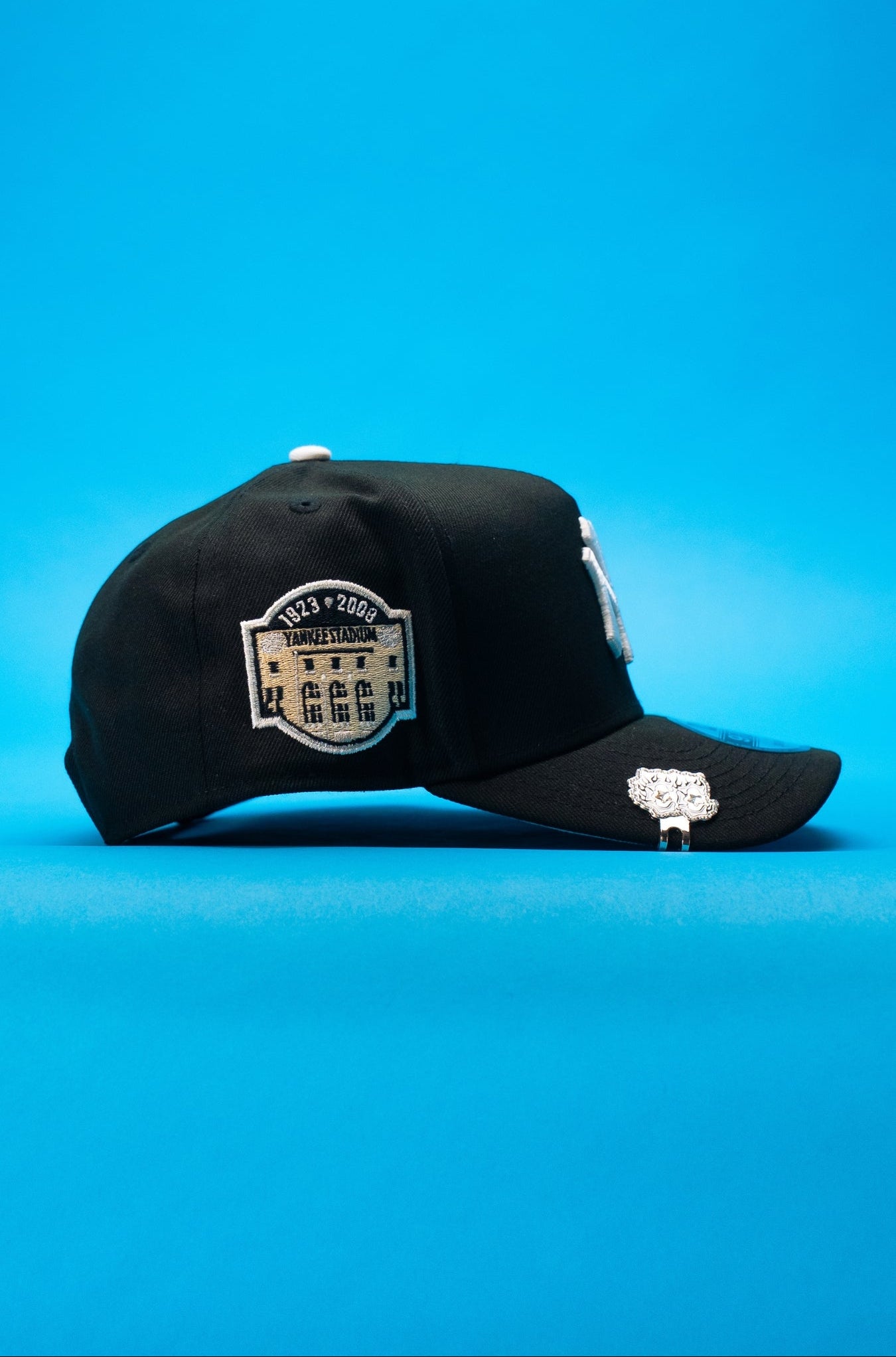 NEW ERA 9FIFTY A-FRAME BLACK NEW YORK YANKEES SNAPBACK W/ YANKEE STADIUM SIDE PATCH