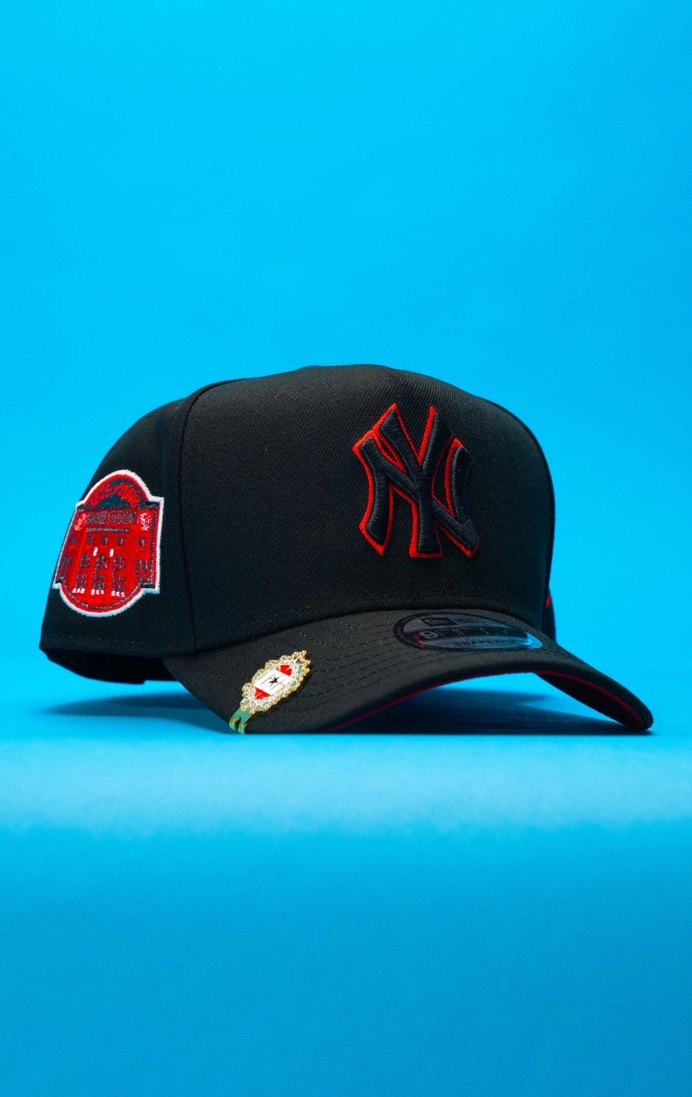 NEW ERA 9FIFTY A-FRAME BLACK NEW YORK YANKEES SNAPBACK W/ YANKEE STADIUM SIDE PATCH