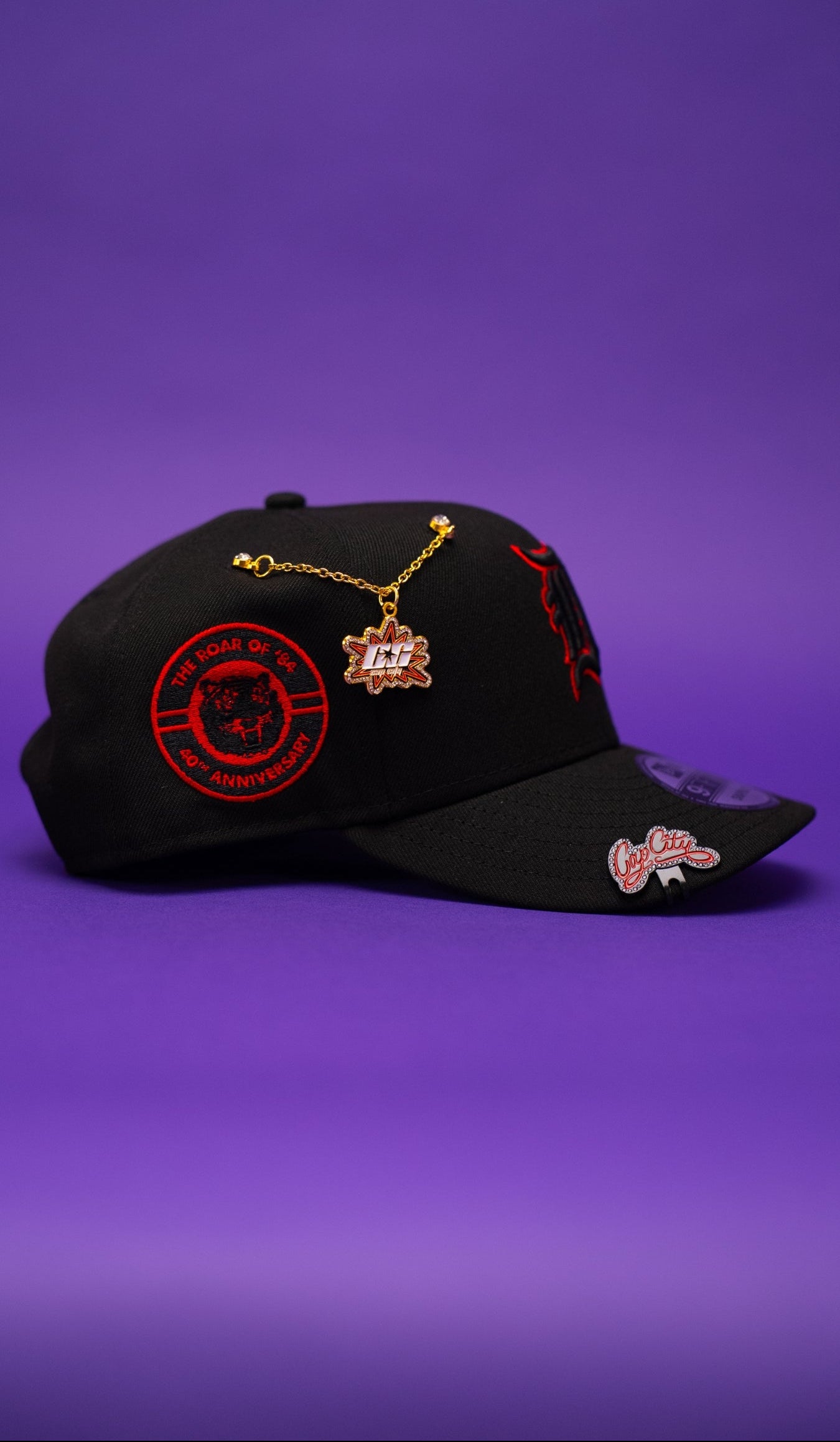 NEW ERA EXCLUSIVE 9FIFTY BLACKED OUT DETROIT TIGERS SNAPBACK W/ 40TH ANNIVERSARY SIDE PATCH