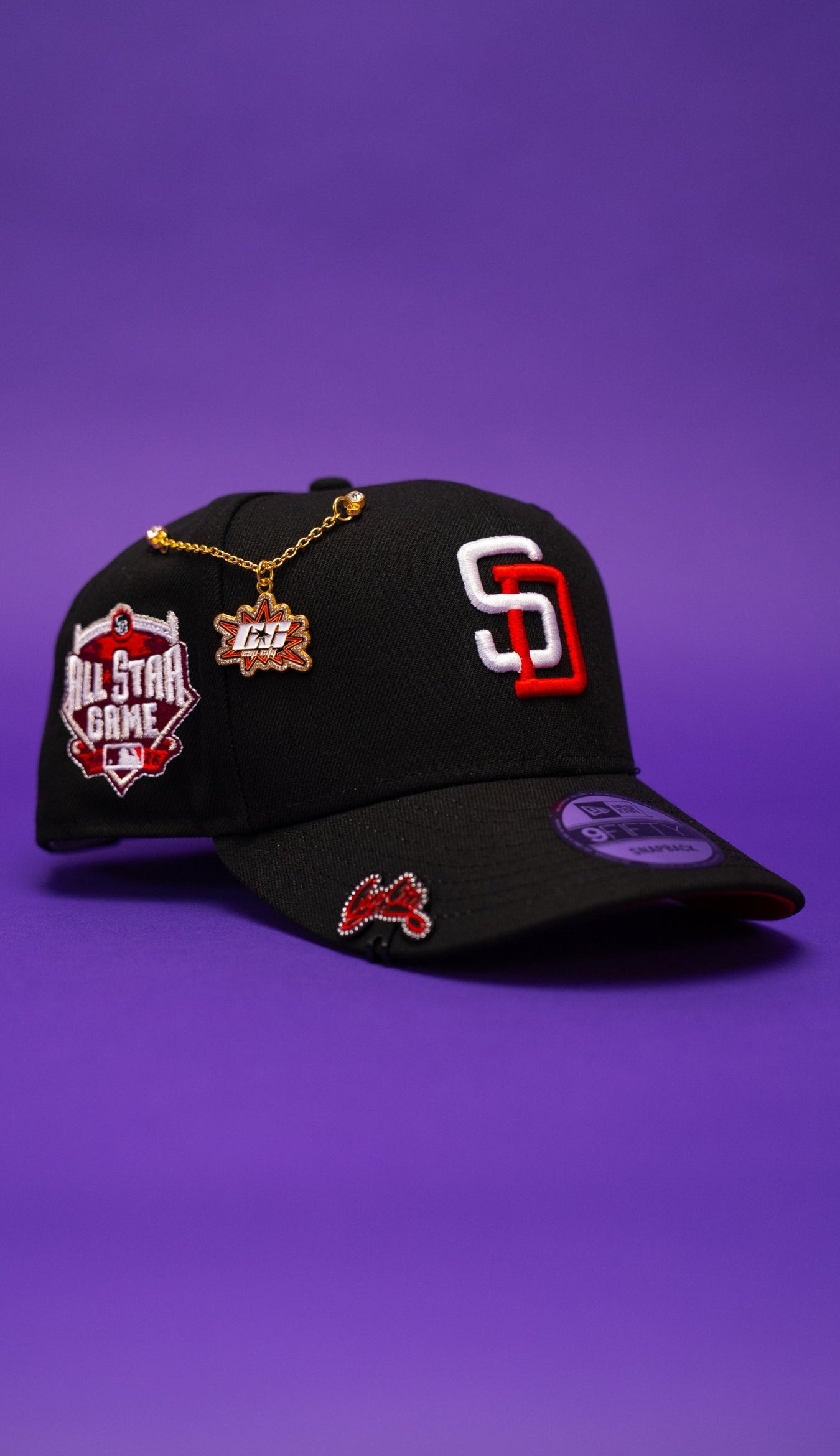 NEW ERA EXCLUSIVE 9FIFTY BLACK SAN DIEGO PADRES SNAPBACK W/ ALL STAR GAME SIDE PATCH