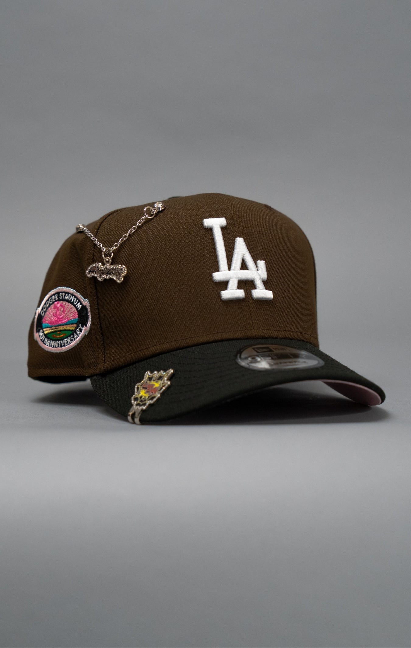 NEW ERA EXCLUSIVE 9FIFTY BROWN/BLACK LOS ANGELES DODGERS SNAPBACK W/ 50TH ANNIVERSARY SIDE PATCH
