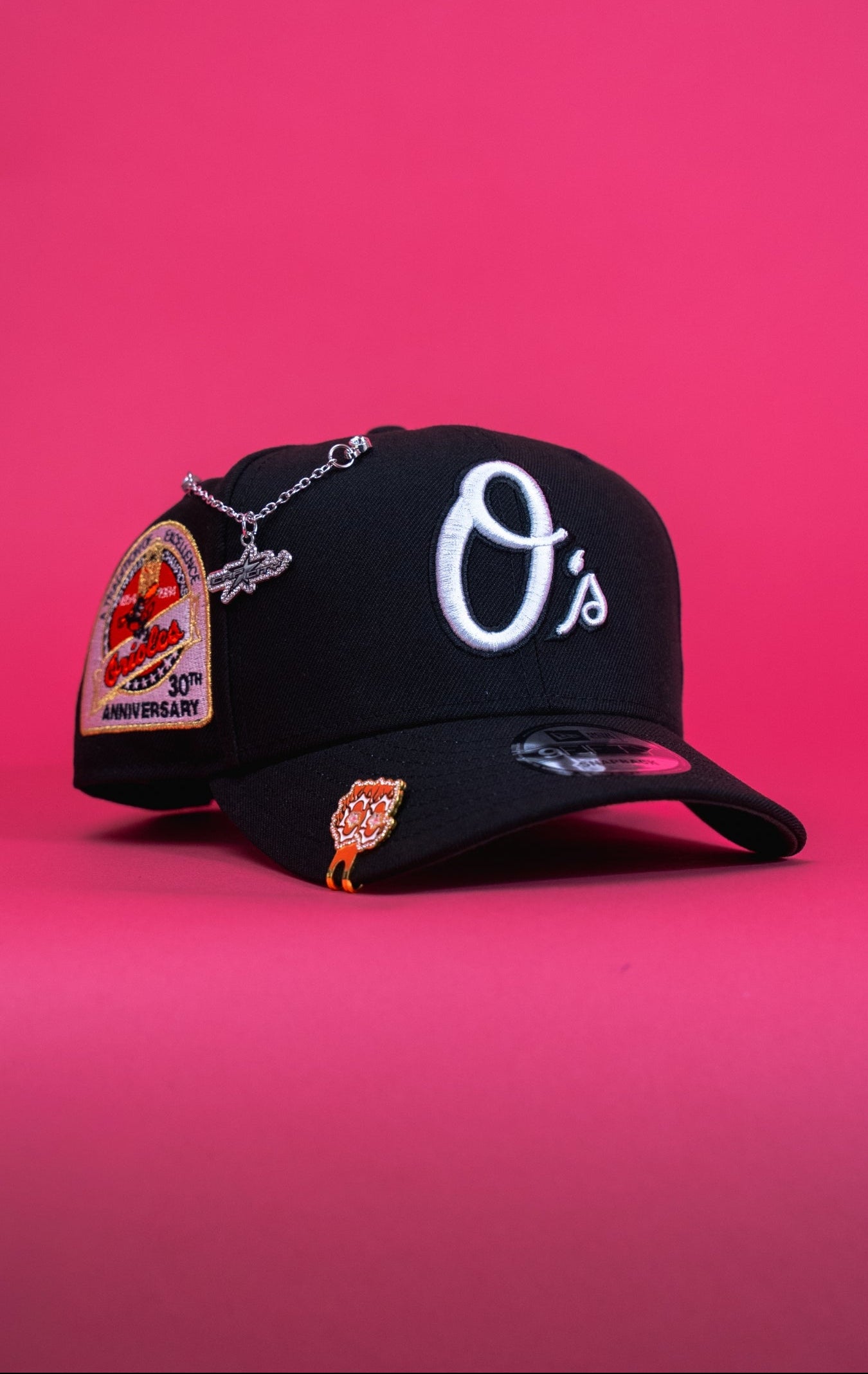 NEW ERA EXCLUSIVE 9FIFTY BLACK BALTIMORE ORIOLES SNAPBACK W/ 30TH ANNIVERSARY SIDE PATCH