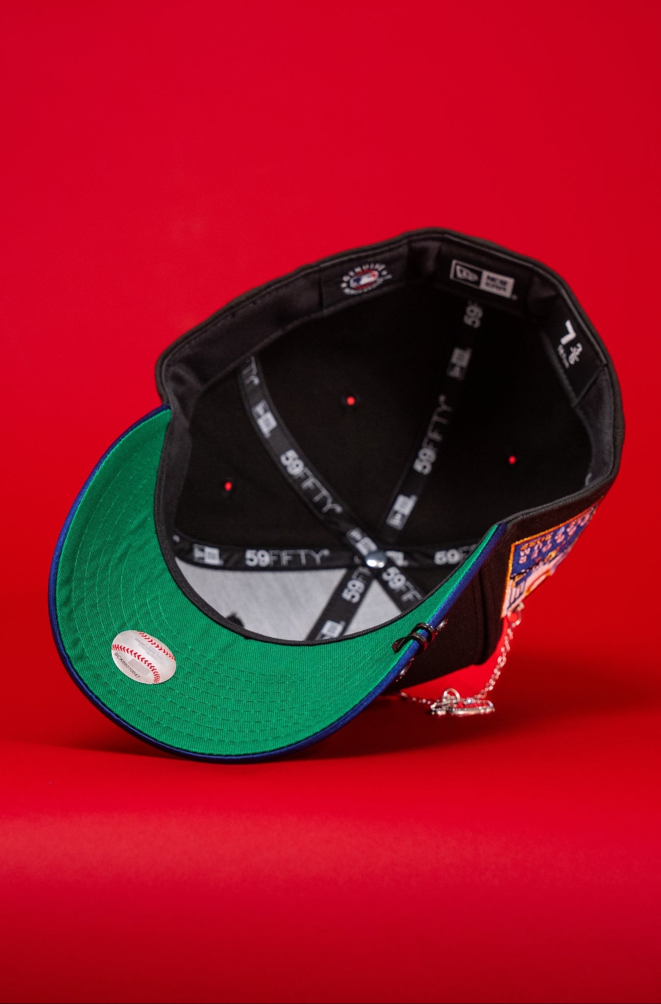 New Era Exclusive 59FIFTY Black/Satin Blue Upside Down Los Angeles Dod