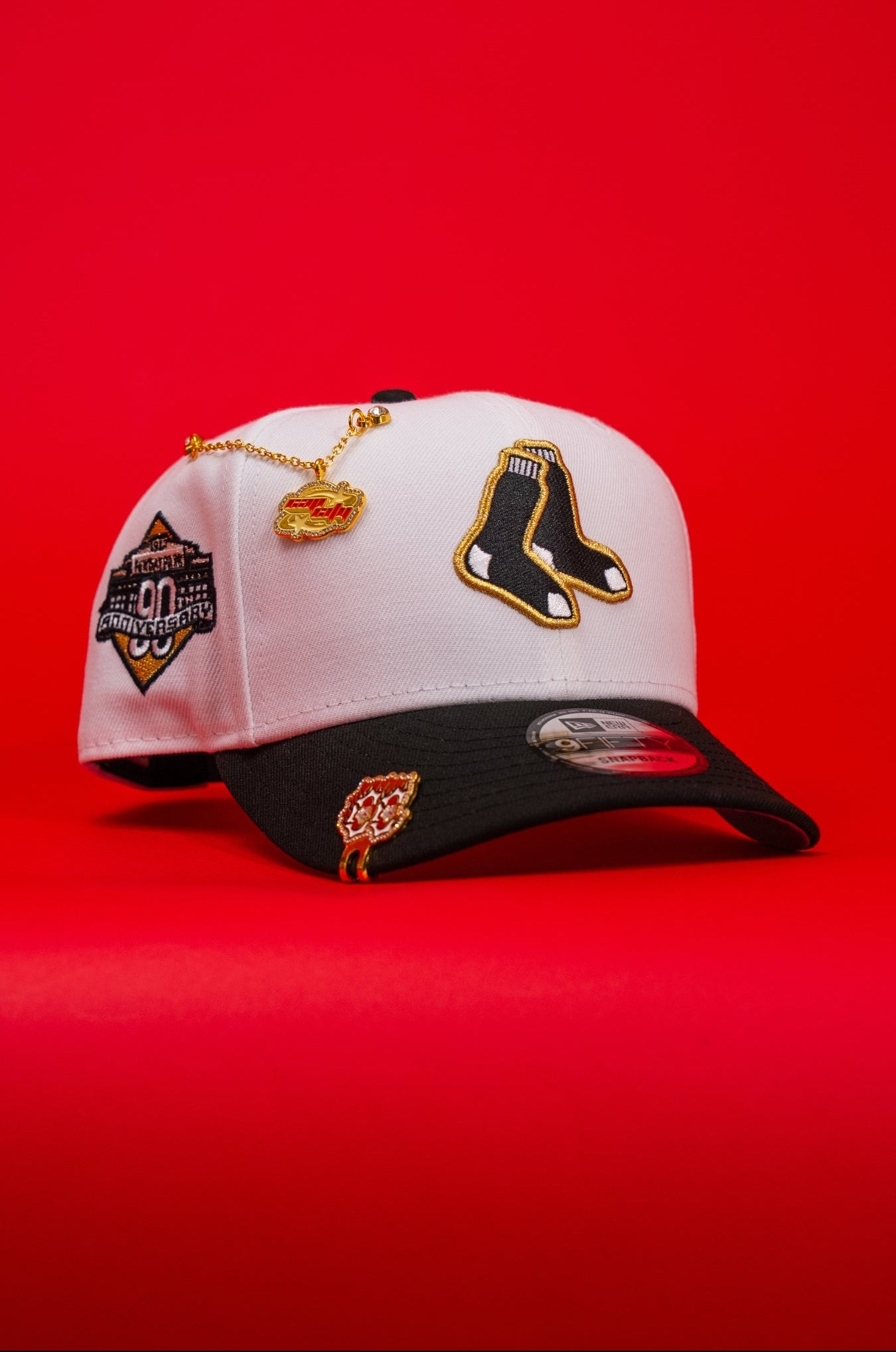 NEW ERA EXCLUSIVE 9FIFTY PEARL WHITE BOSTON RED SOX SNAPBACK W/ 90TH ANNIVERSARY SIDE PATCH