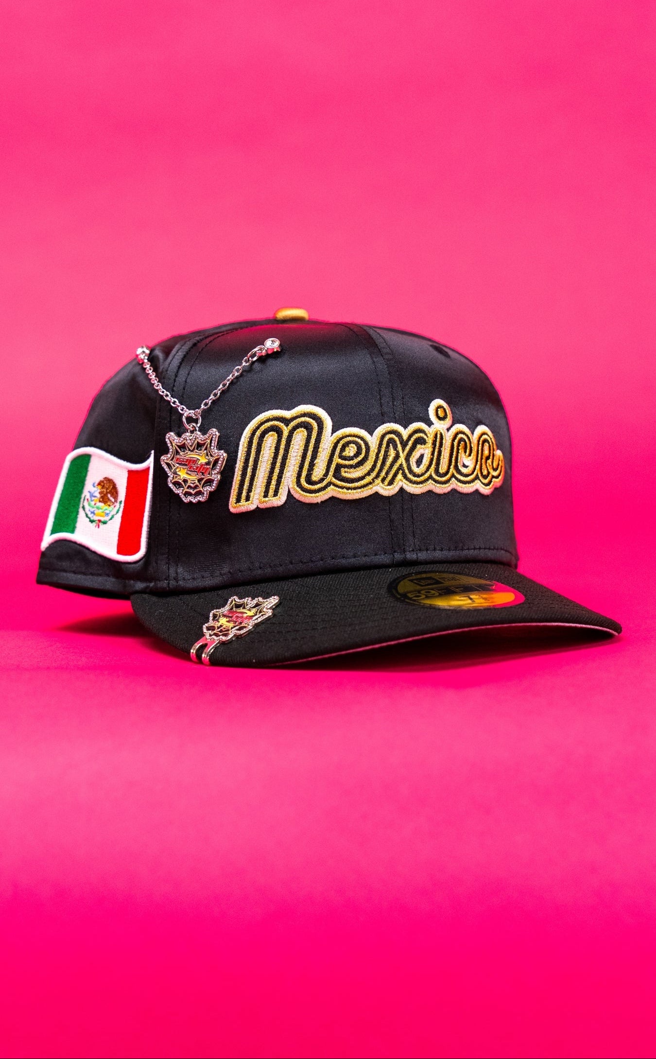NEW ERA EXCLUSIVE 59FIFTY SATIN 2025 WBC MEXICO SCRIPT W/ MEXICO FLAG SIDE PATCH