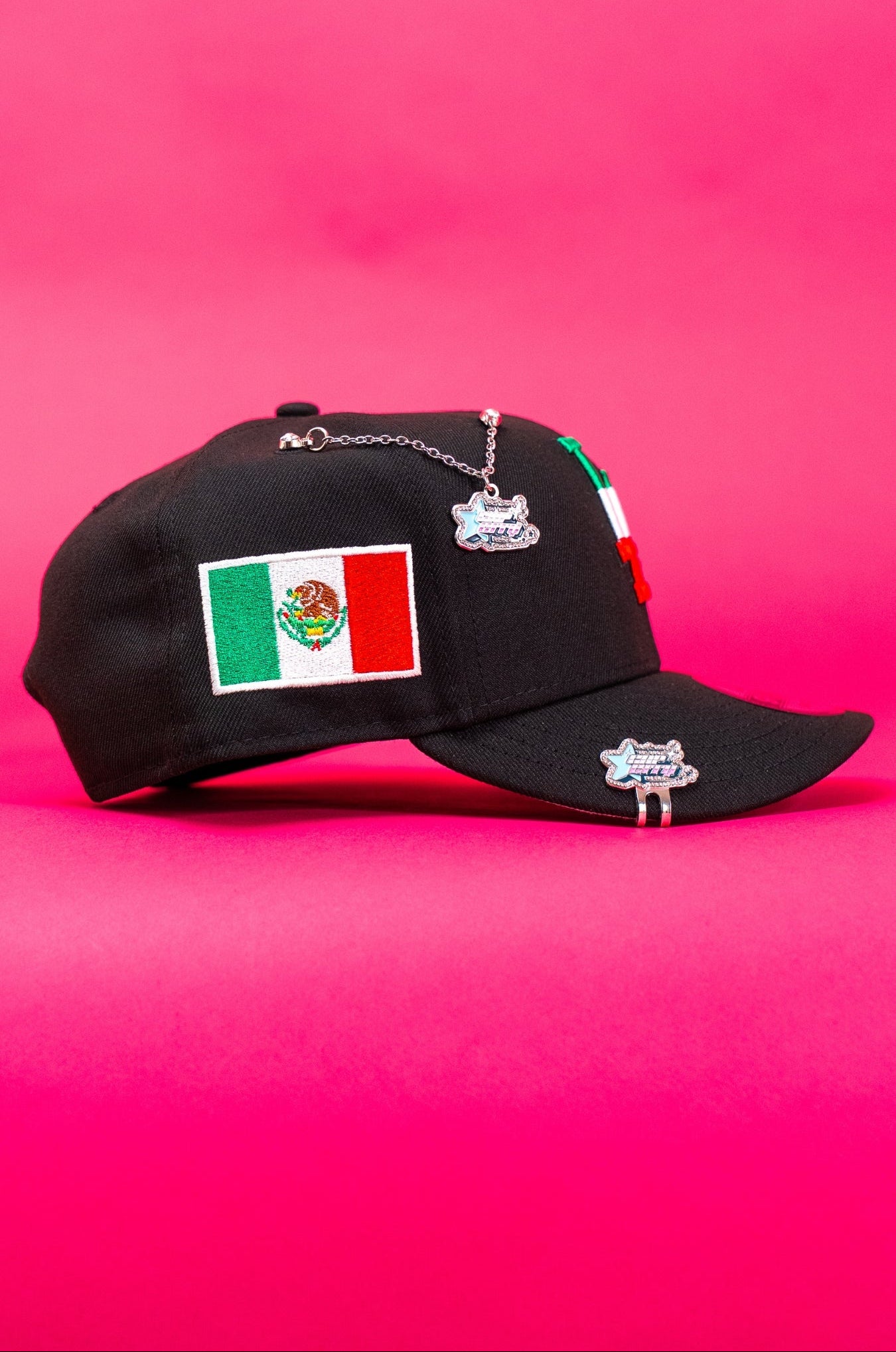 NEW ERA EXCLUSIVE 9FIFTY BLACK LOS ANGELES DODGERS SNAPBACK W/ MEXICO FLAG SIDE PATCH