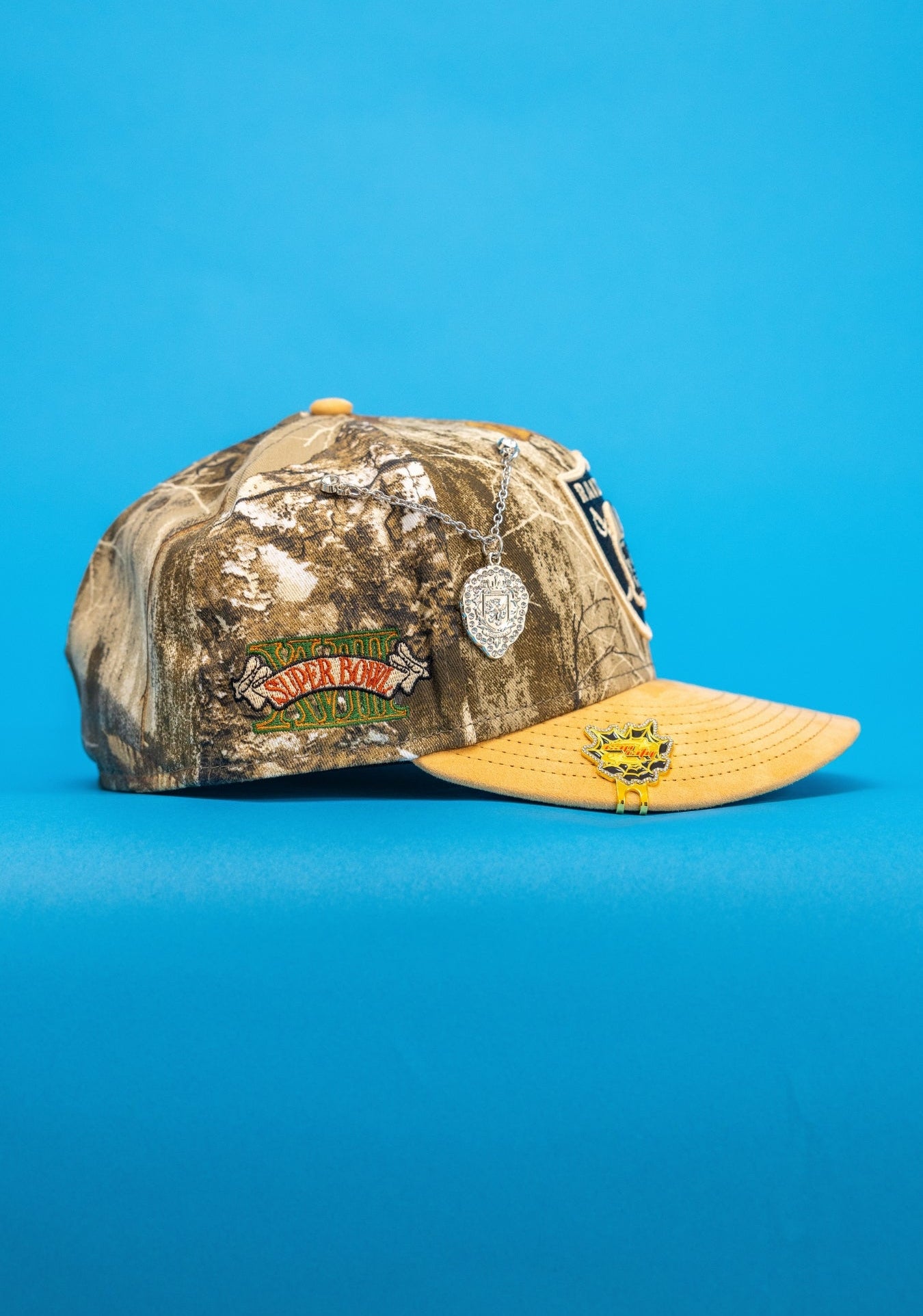 NEW ERA EXCLUSIVE 59FIFTY REALTREE LAS VEGAS RAIDERS W/ SUPER BOWL SIDE PATCH