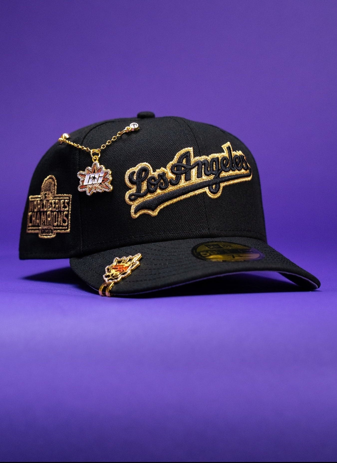 NEW ERA EXCLUSIVE 59FIFTY BLACK LOS ANGELES DODGERS SCRIPT W/ WORLD SERIES CHAMPIONS SIDE PATCH