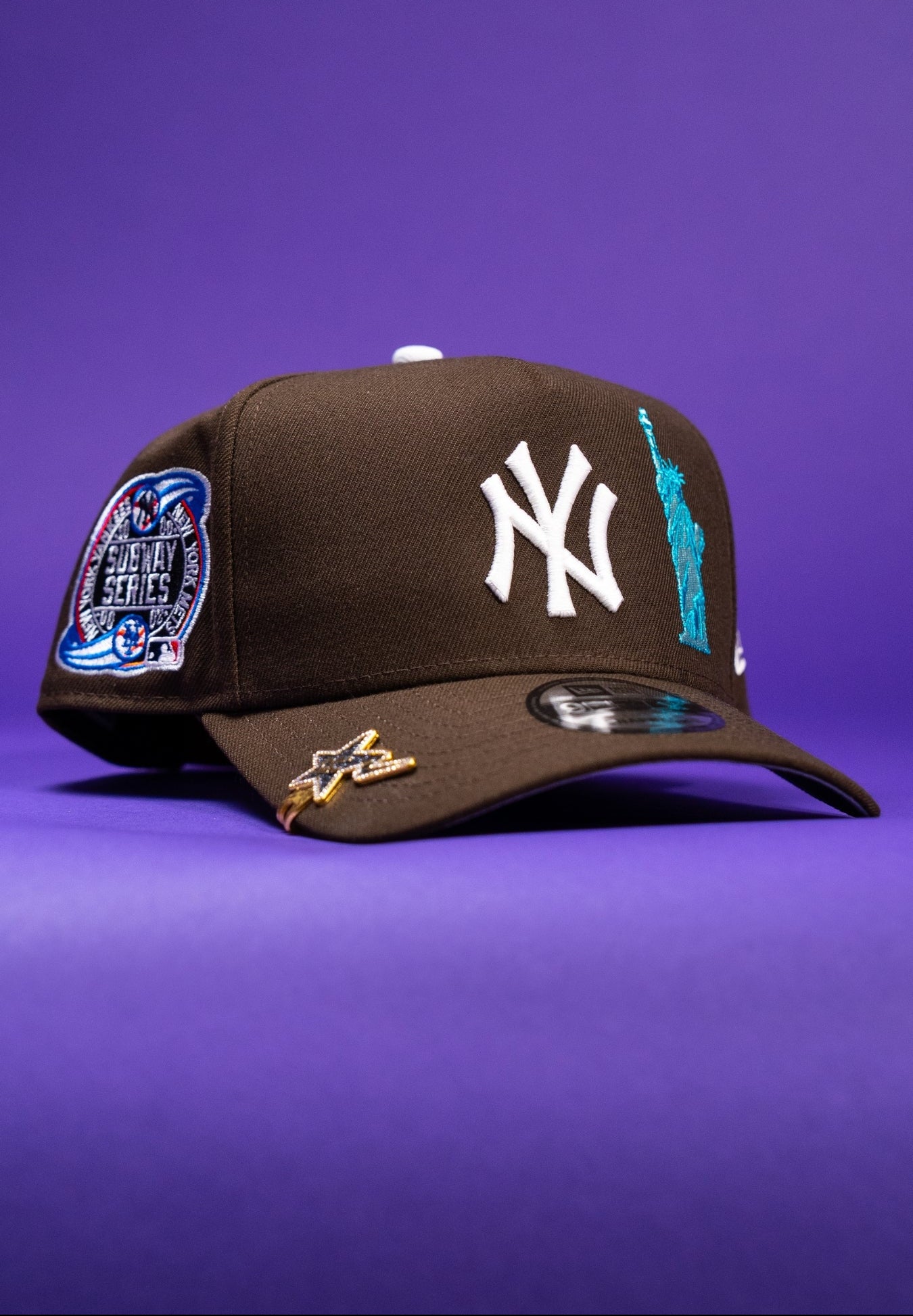 NEW ERA 9FIFTY A-FRAME BROWN NEW YORK YANKEES W/ LADY LIBERTY + SUBWAY SERIES SIDE PATCH