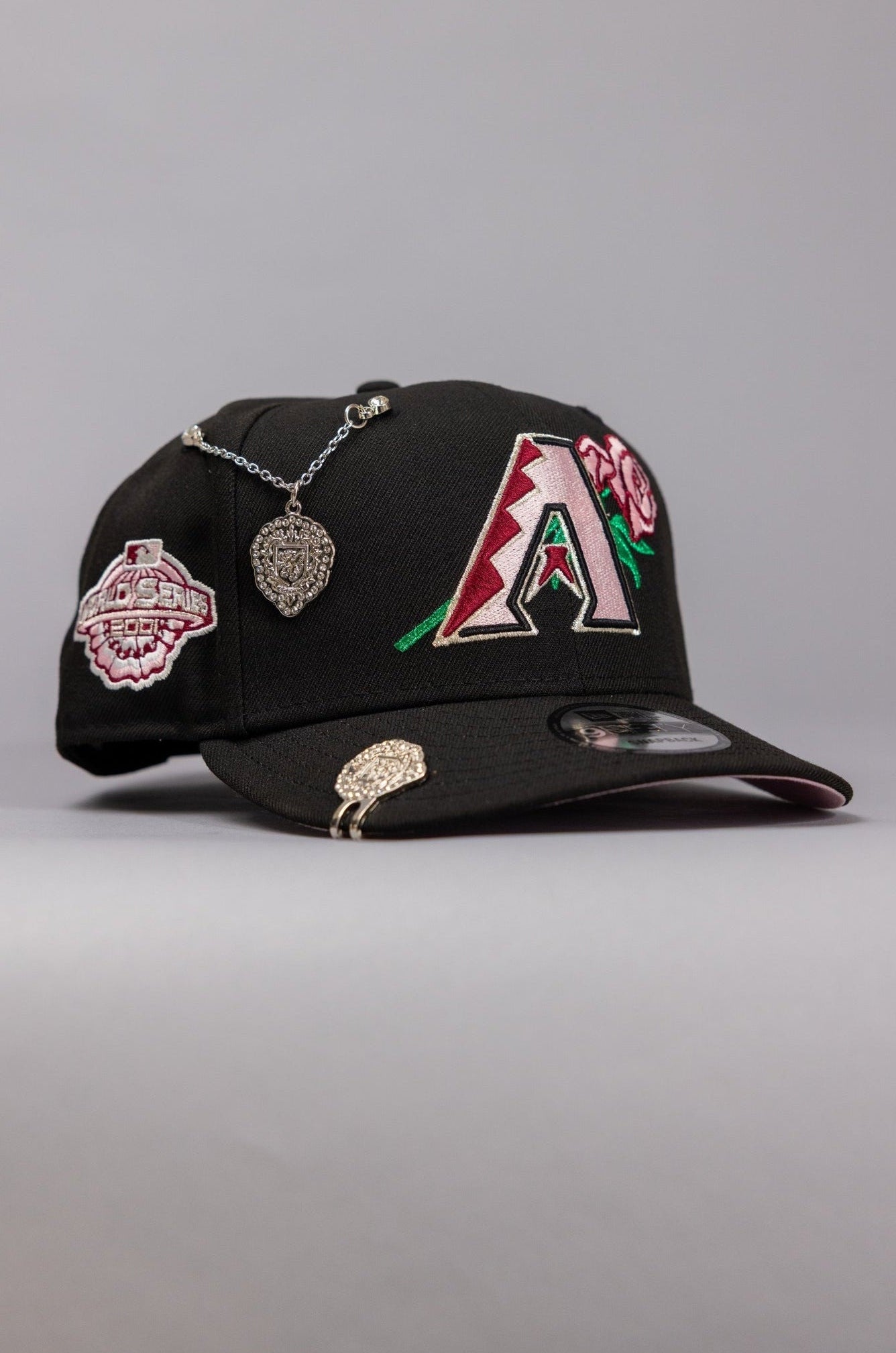 NEW ERA EXCLUSIVE 9FIFTY BLACK ARIZONA DIAMONDBACKS SNAPBACK W/ ROSE + 2001 WORLD SERIES SIDE PATCH