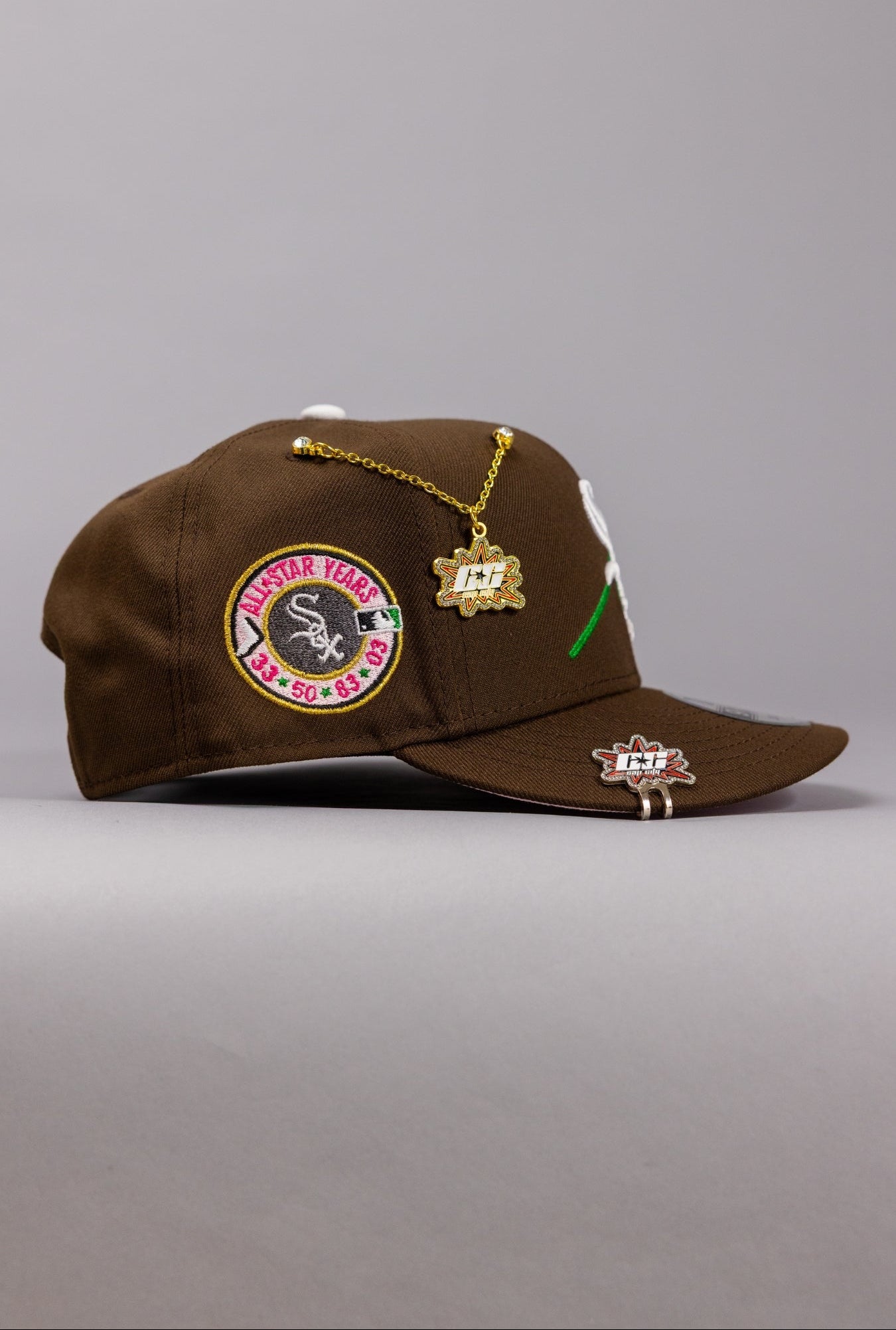 NEW ERA EXCLUSIVE 9FIFTY BROWN CHICAGO WHITE SOX SNAPBACK W/ ROSE + ALL STAR YEARS SIDE PATCH
