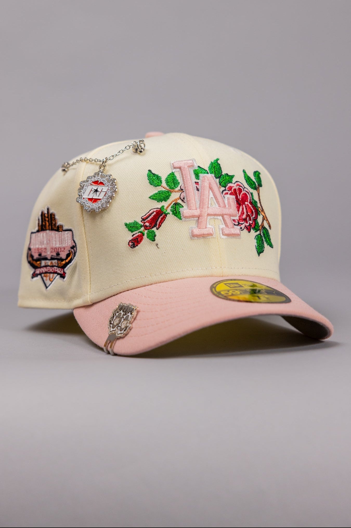 NEW ERA EXCLUSIVE 59FIFTY CHROME/PINK LOS ANGELES DODGERS W/ ROSE + 40TH ANNIVERSARY SIDE PATCH