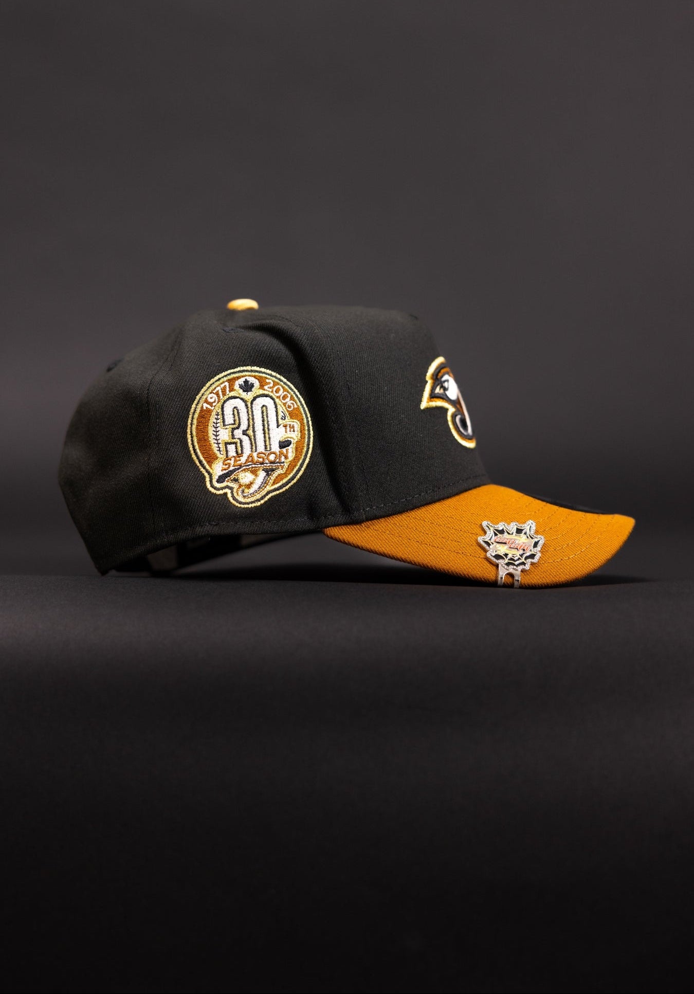 NEW ERA 9FIFTY A-FRAME BLACK/KHAKI TORONTO BLUE JAYS SNAPBACK W/ 30TH ANNIVERSARY SIDE PATCH