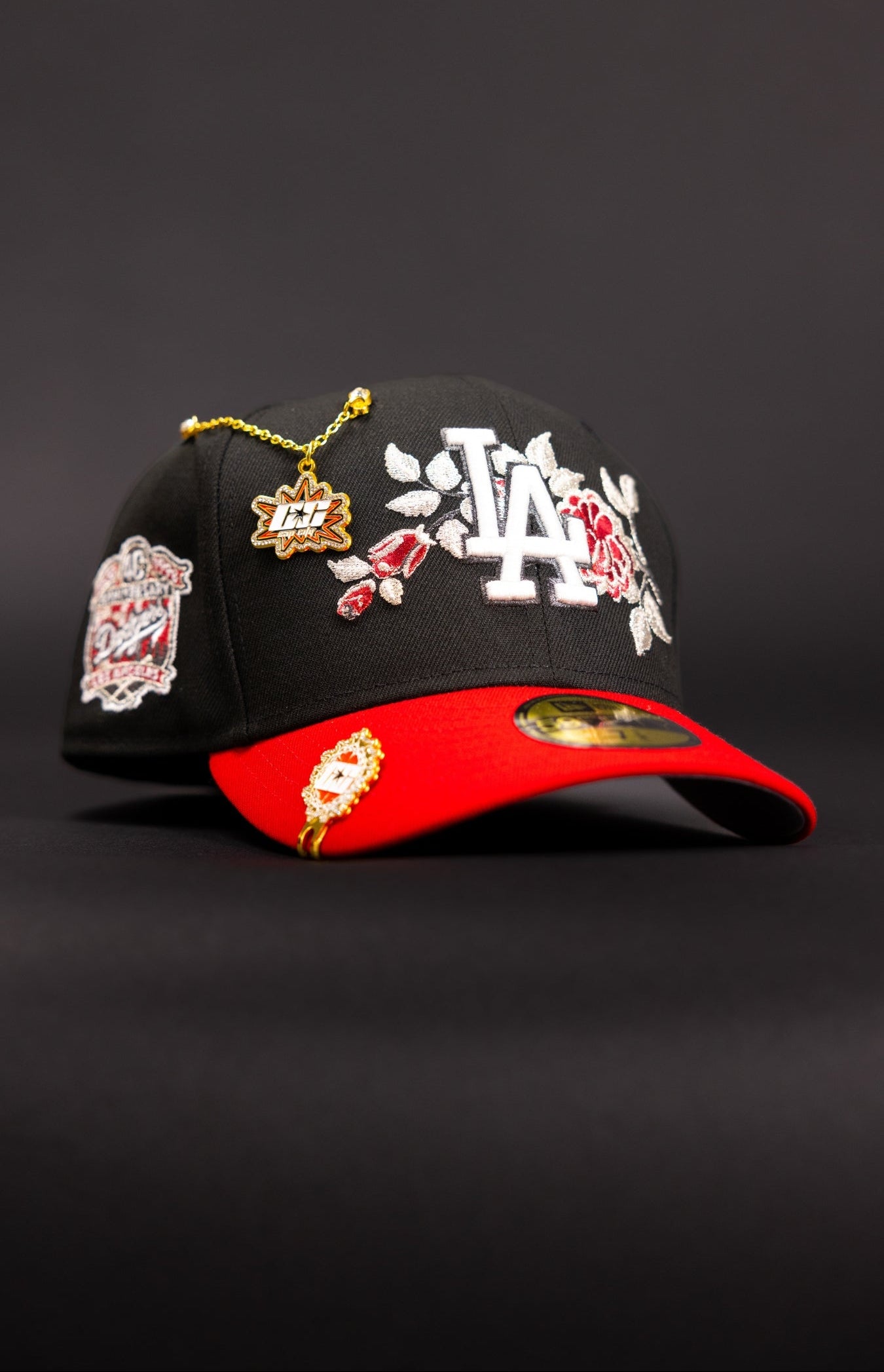 NEW ERA EXCLUSIVE 59FIFTY BLACK/RED LOS ANGELES DODGERS W/ ROSE + 40TH ANNIVERSARY SIDE PATCH