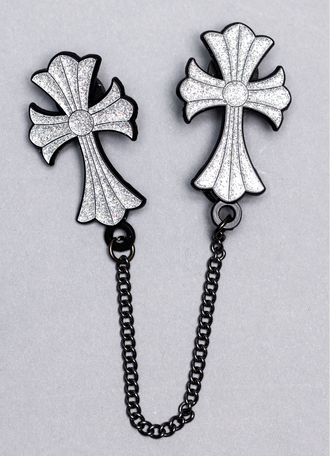 *NEW GREY DOUBLE CROSS STYLE CHAIN VERY LIMITED