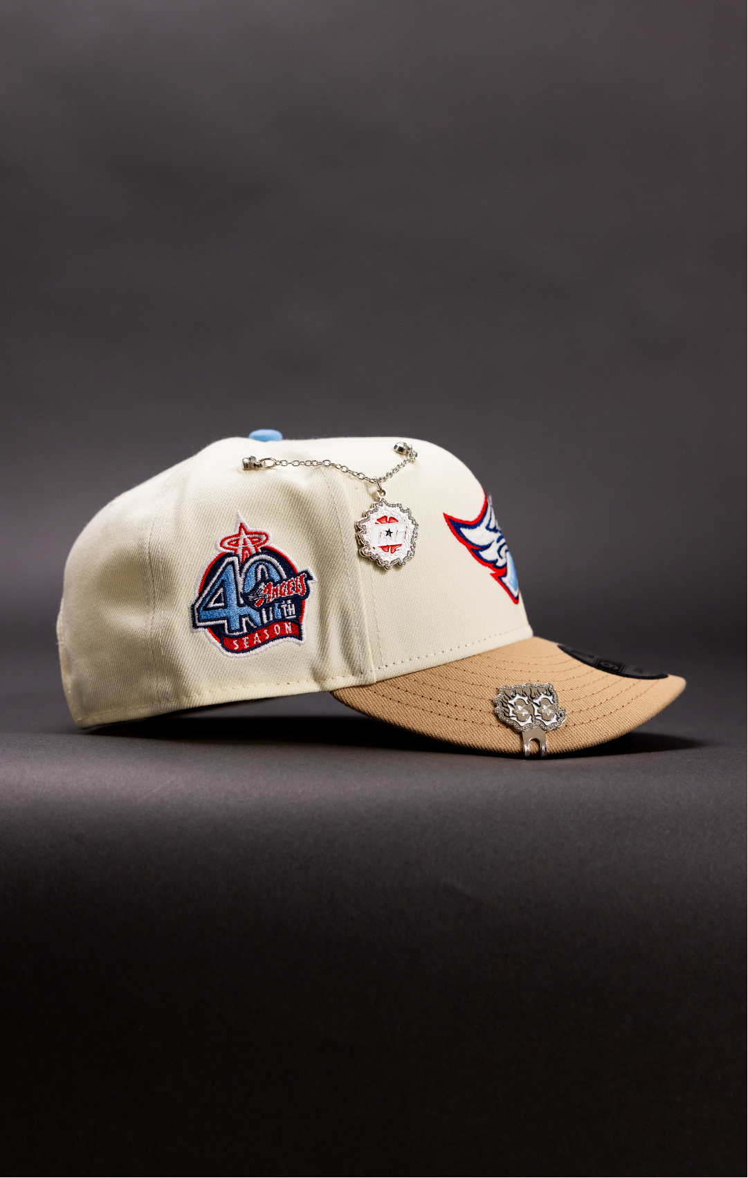 NEW ERA EXCLUSIVE 9FIFTY CHROME/ BEIGE ANAHEIM ANGELS SNAPBACK W/ 50TH ANNIVERSARY SIDE PATCH