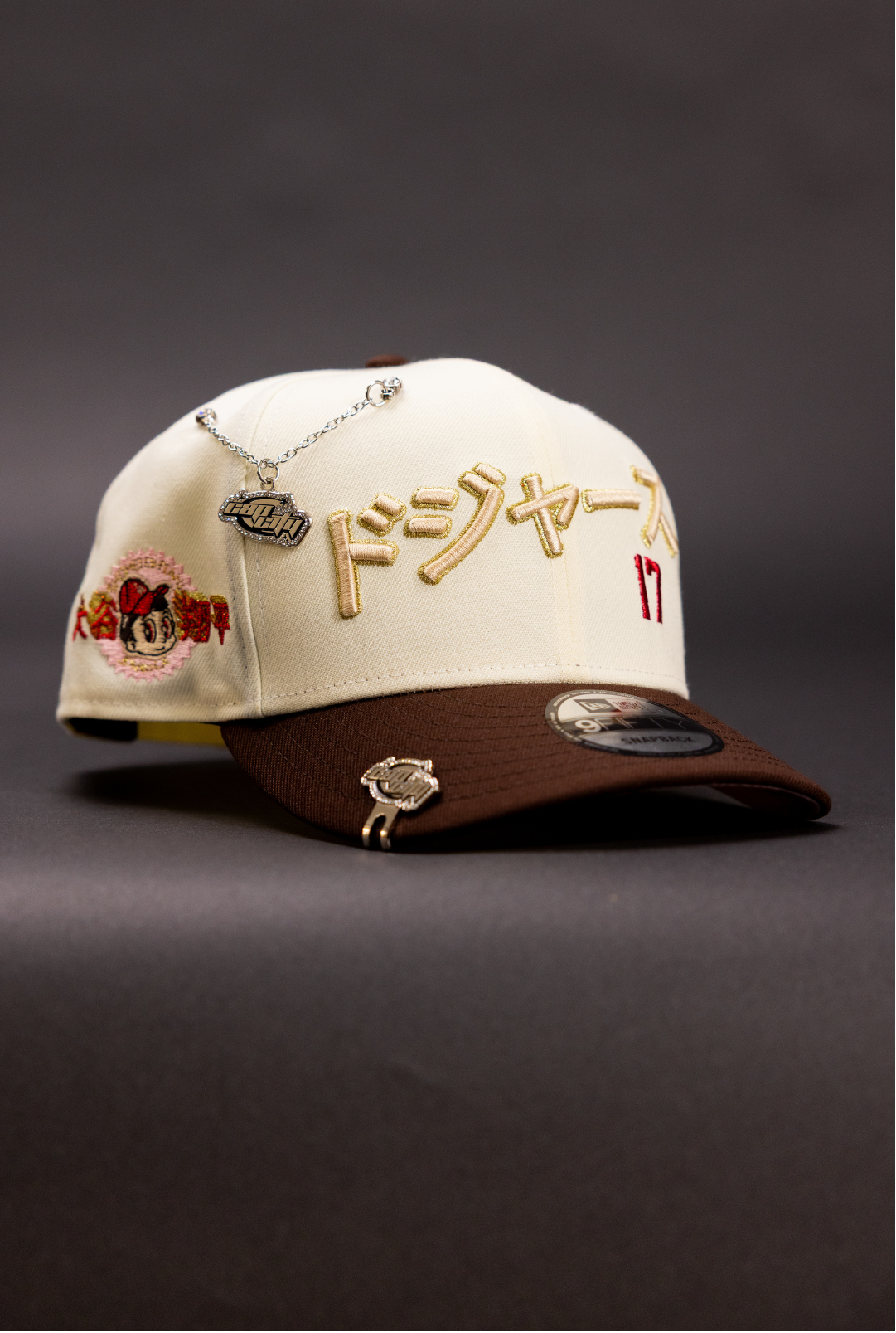 NEW ERA EXCLUSIVE 9FIFTY CHROME/BROWN LOS ANGELES DODGERS SNAPBACK W/ JAPANESE SCRIPT + SHOHEI OHTANI SIDE PATCH