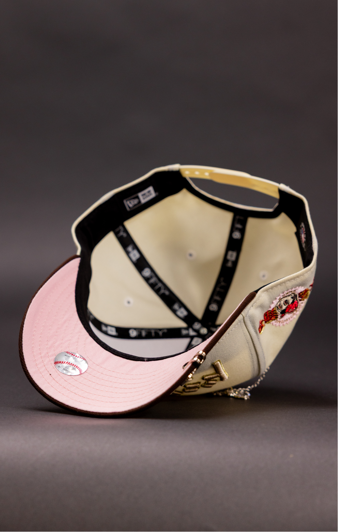 NEW ERA EXCLUSIVE 9FIFTY CHROME/BROWN LOS ANGELES DODGERS SNAPBACK W/