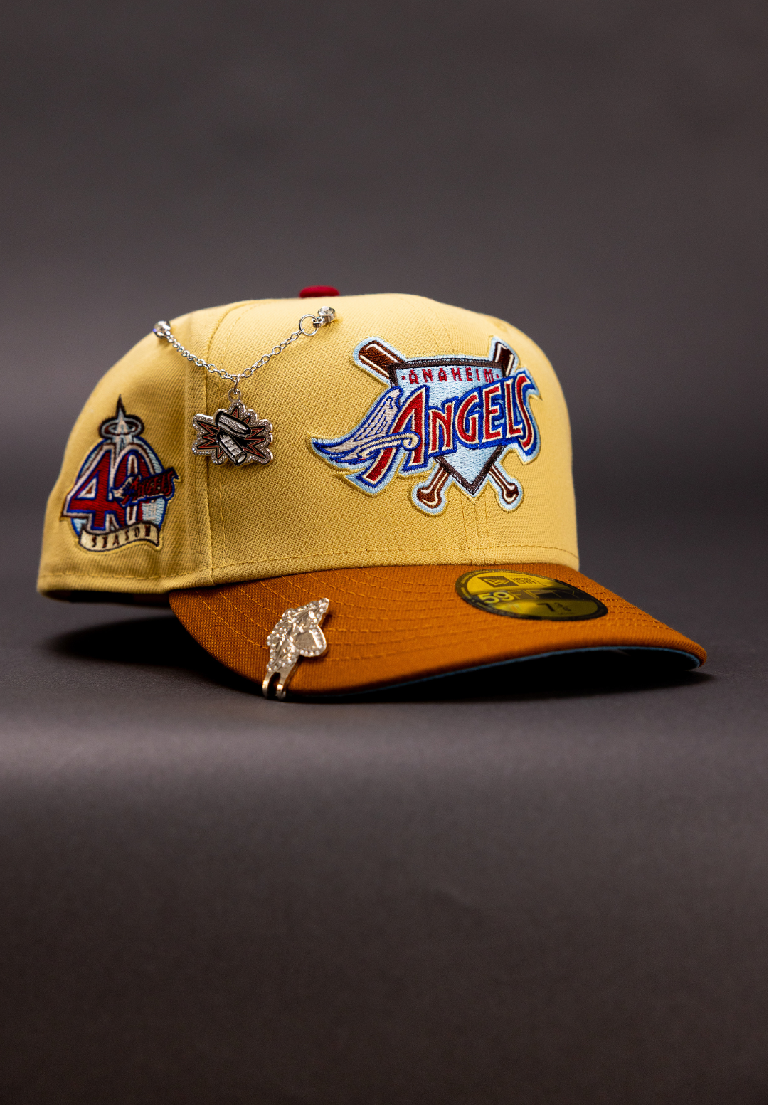 NEW ERA EXCLUSIVE 59FIFTY VEGAS GOLD/ KHAKI ANAHEIM ANGELS W/ 40TH ANNIVERSARY PATCH