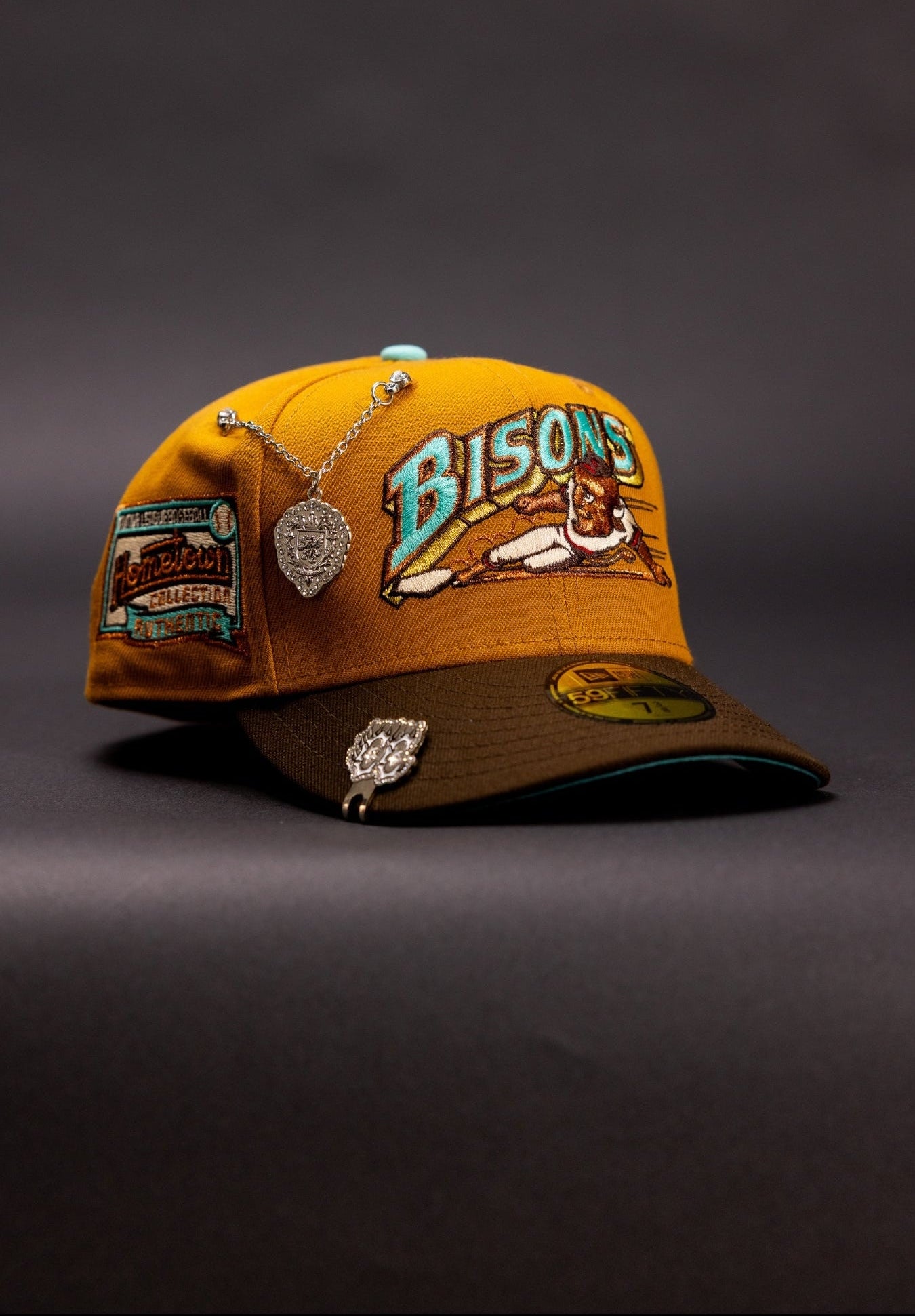 NEW ERA EXCLUSIVE 59FIFTY TAN/WALNUT BUFFALO BISONS W/ HOMETOWN COLLECTION PATCH