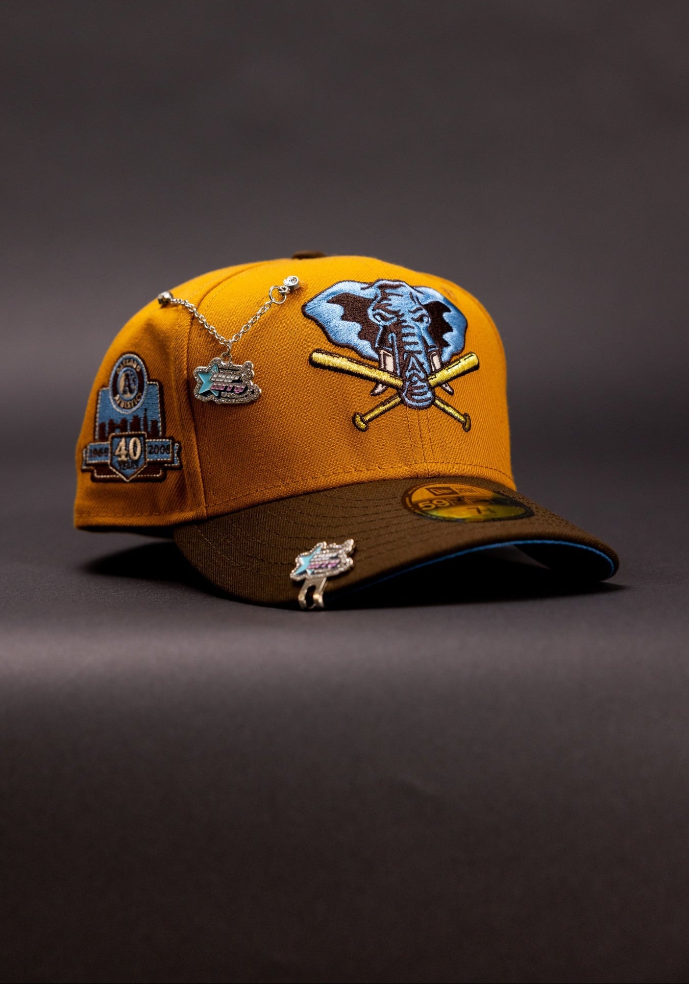 NEW ERA EXCLUSIVE 59FIFTY TAN/WALNUT OAKLAND ATHLETICS W/ 40TH ANNIVERSARY SIDE PATCH