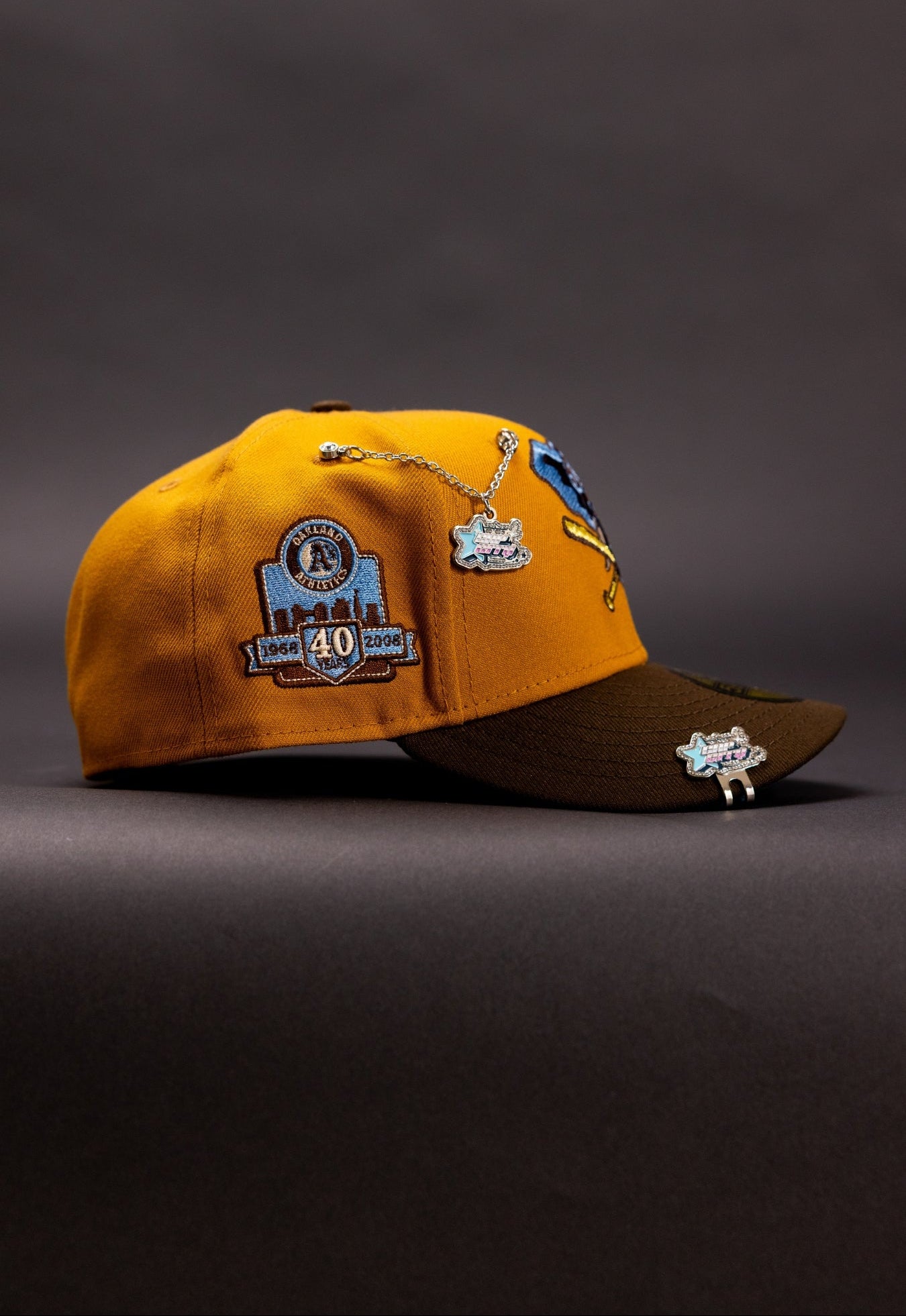 NEW ERA EXCLUSIVE 59FIFTY TAN/WALNUT OAKLAND ATHLETICS W/ 40TH ANNIVERSARY SIDE PATCH