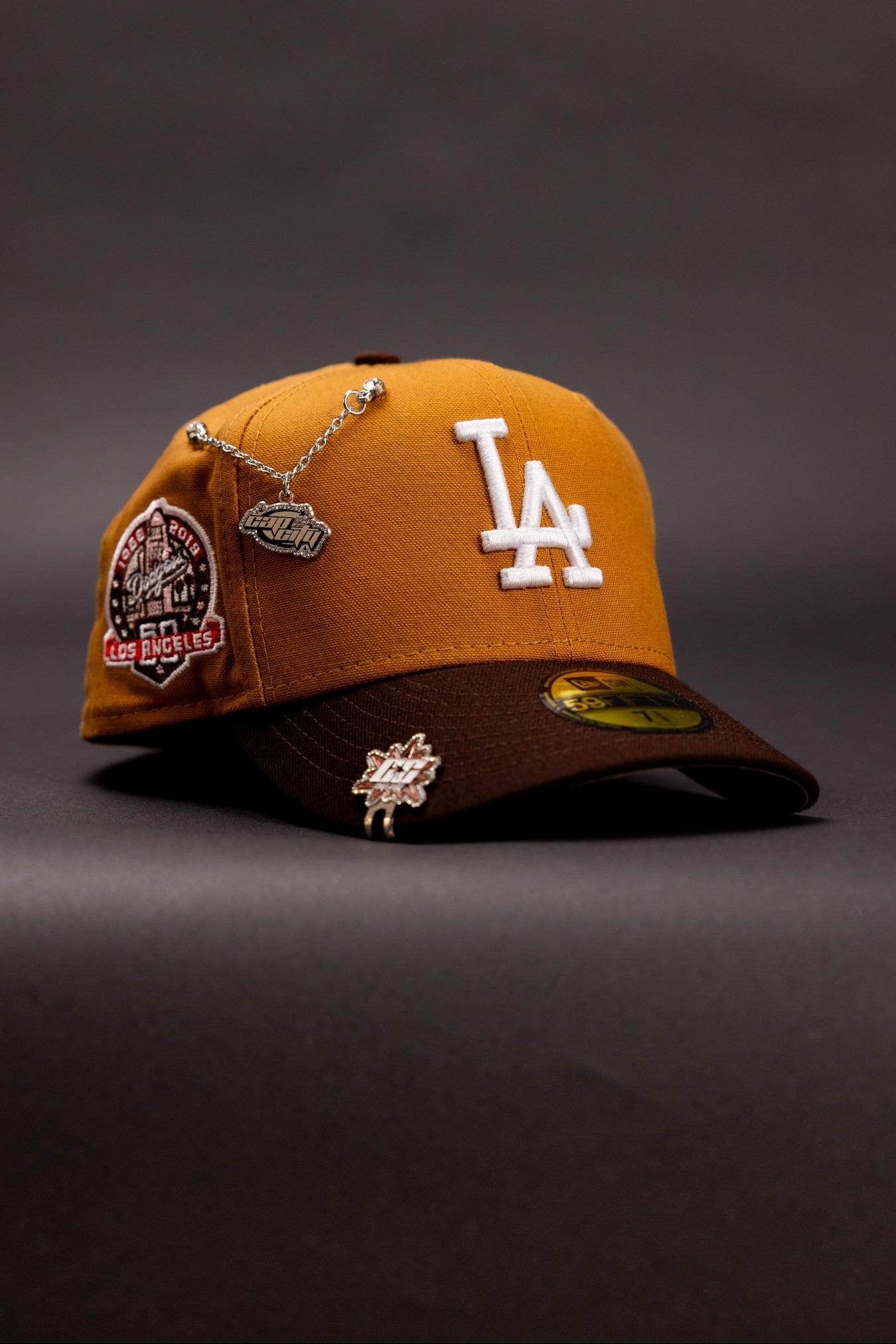 NEW ERA EXCLUSIVE 59FIFTY TAN/ BROWN LOS ANGELES DODGERS W/ 60TH ANNIVERSARY SIDE PATCH