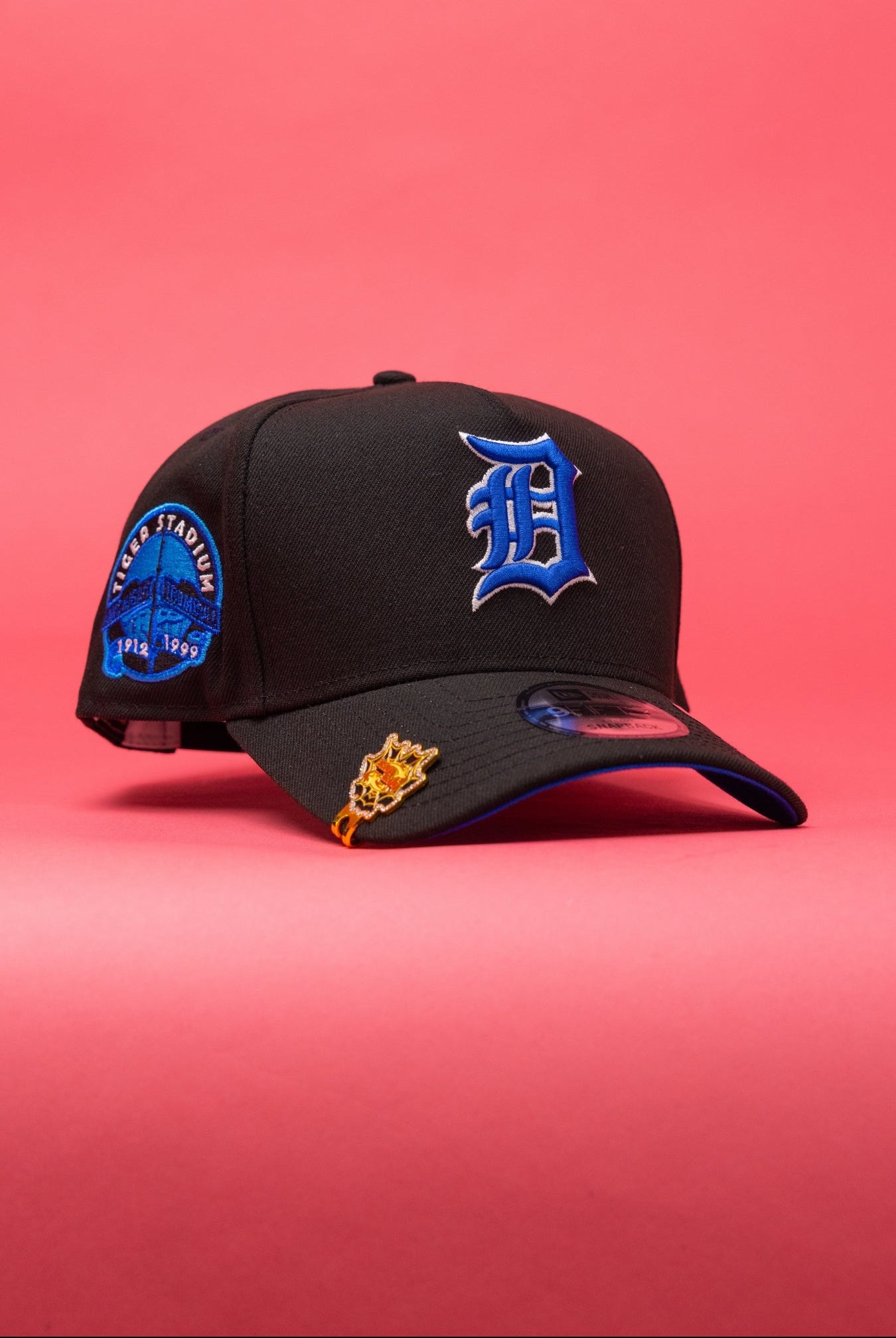 NEW ERA 9FIFTY A-FRAME BLACK DETROIT TIGERS SNAPBACK W/ TIGER STADIUM SIDE PATCH