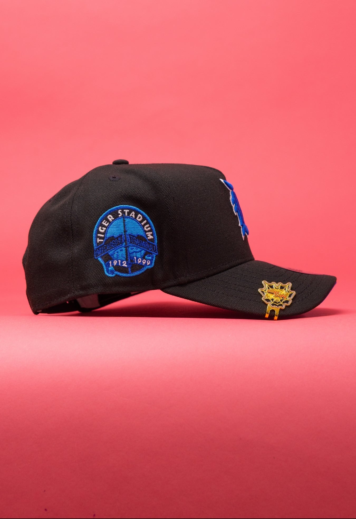 NEW ERA 9FIFTY A-FRAME BLACK DETROIT TIGERS SNAPBACK W/ TIGER STADIUM SIDE PATCH