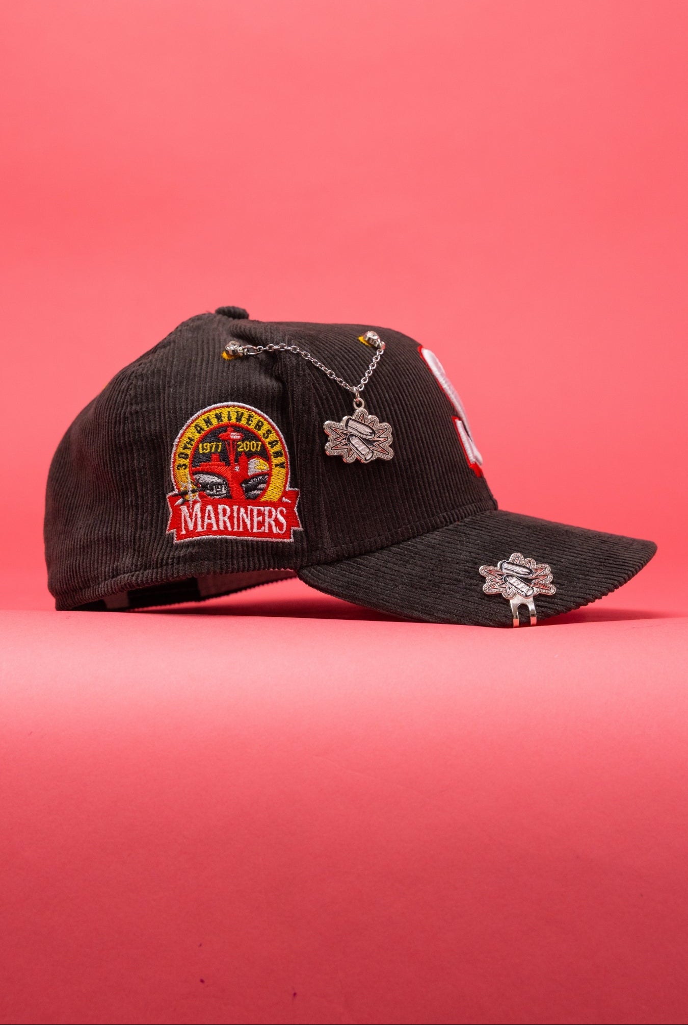 NEW ERA EXCLUSIVE 59FIFTY CORDUROY SEATTLE MARINERS W// 40TH ANNIVERSARY SIDE PATCH