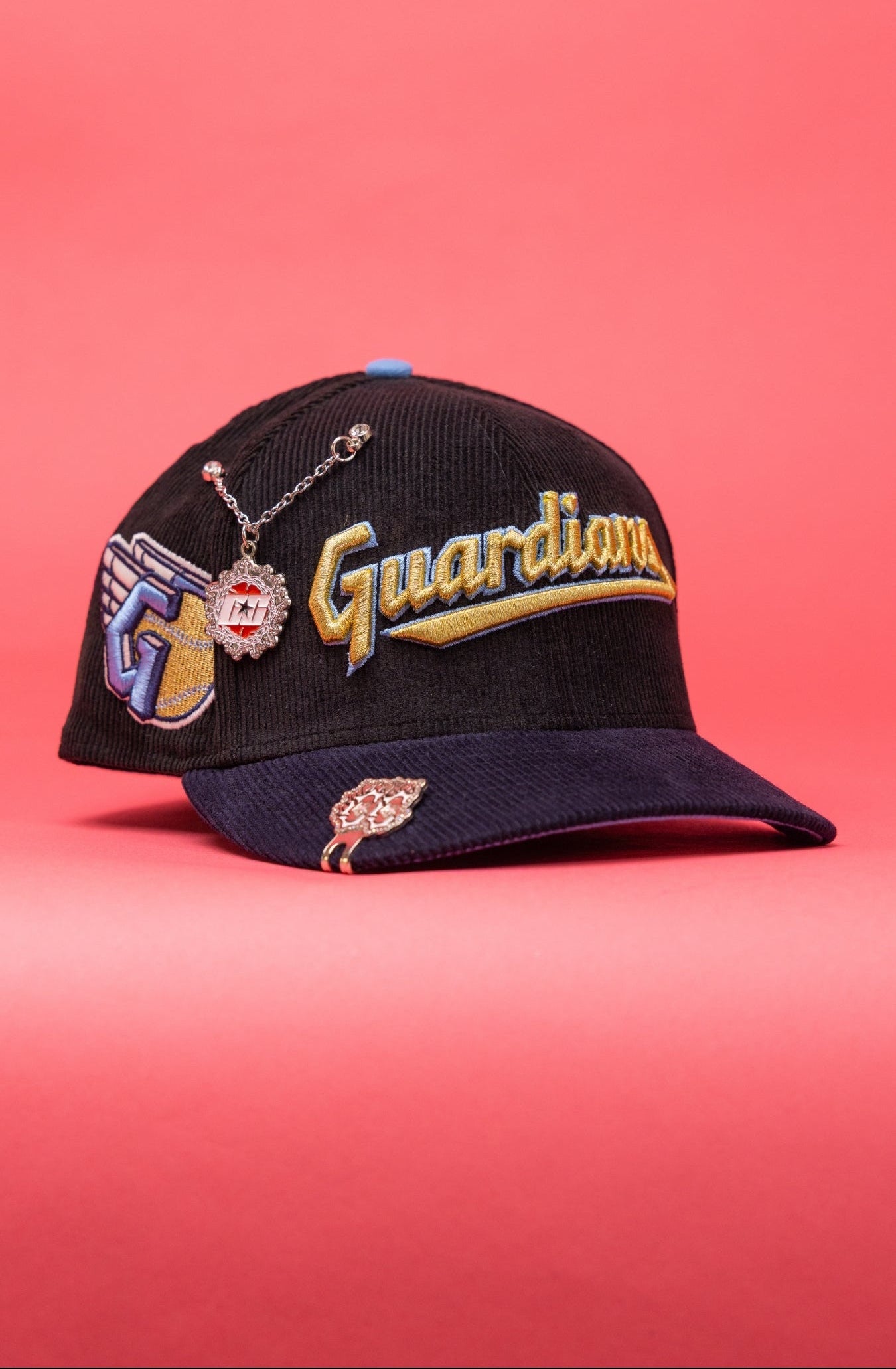 NEW ERA EXCLUSIVE 59FIFTY BLACK/NAVY CORDUROY CLEVELAND GURADIANS W// GUARDIANS LOGO SIDE PATCH