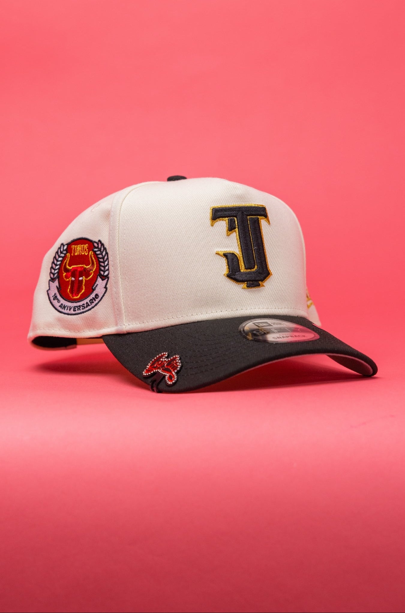 NEW ERA 9FIFTY A-FRAME CHROME/BLACK "TOROS DE TIJUANA" W/ 10TH ANNIVERSARY SIDE PATCH (Copy)