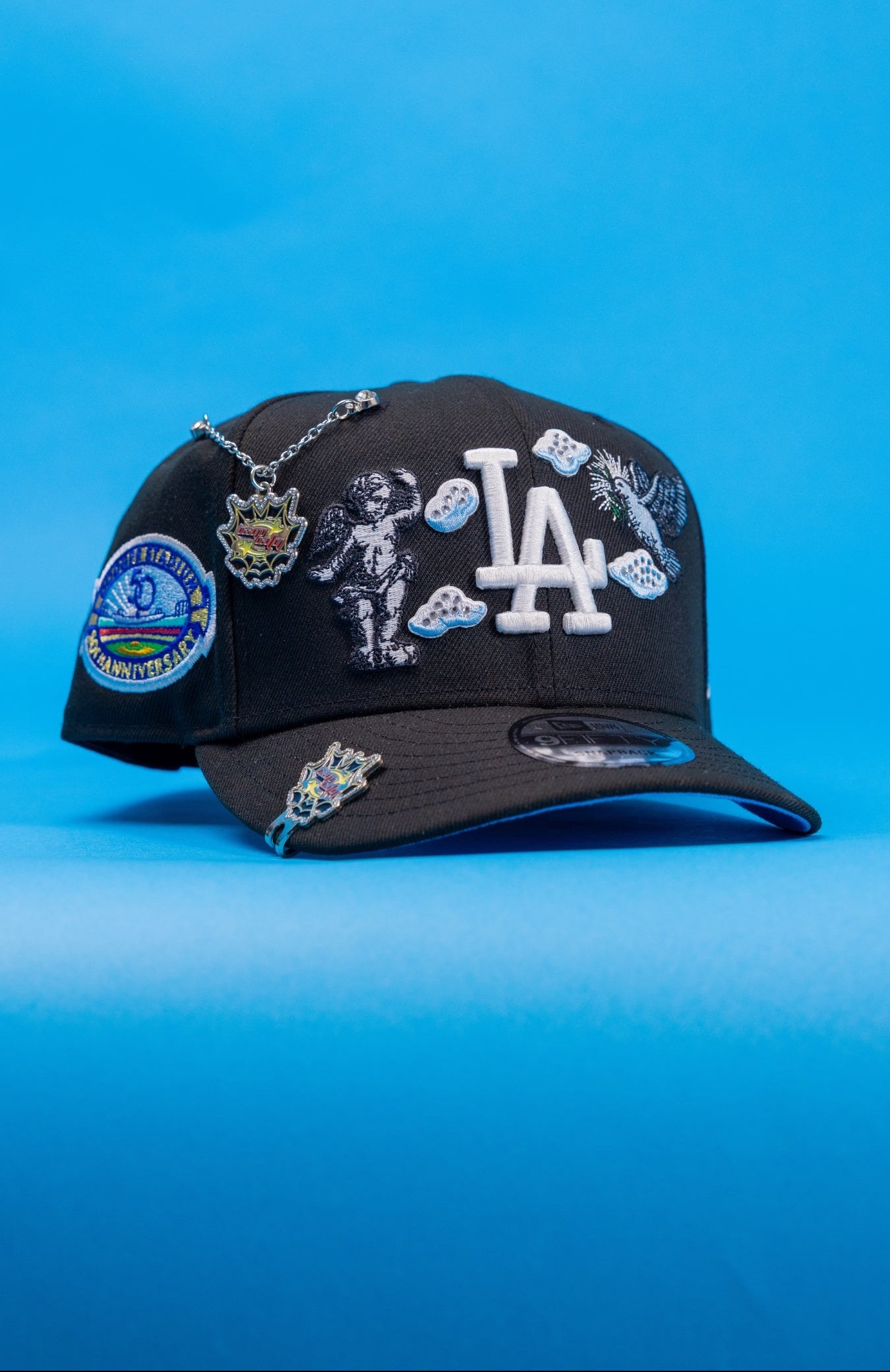 NEW ERA EXCLUSIVE 9FIFTY BLACK LOS ANGELES DODGERS "HEAVENLY CITY" SNAPBACK W/ 50TH ANNIVERSARY SIDE PATCH