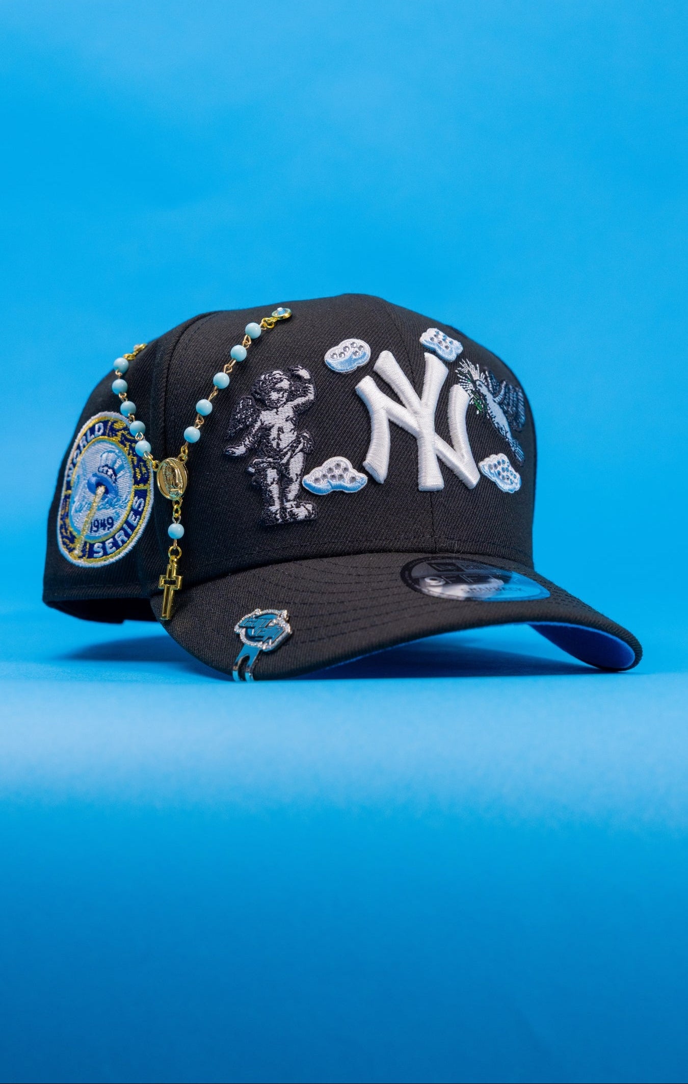NEW ERA EXCLUSIVE 9FIFTY BLACK NEW YORK YANKEES "HEAVENLY CITY" SNAPBACK W/ 1949 WORLD SERIES SIDE PATCH