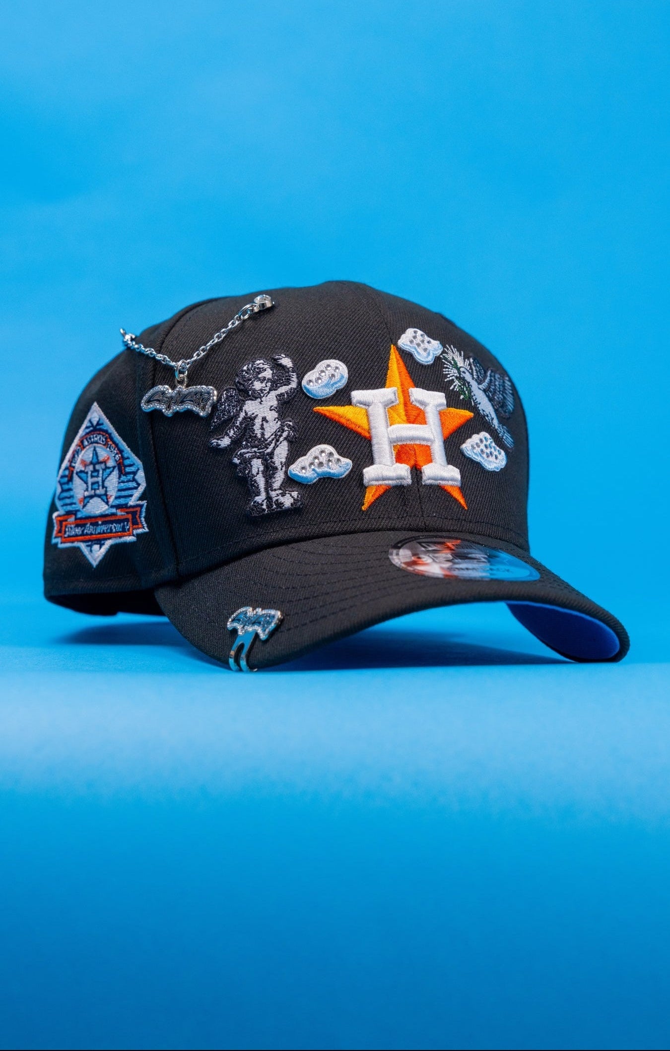 NEW ERA EXCLUSIVE 9FIFTY BLACK HOUSTON ASTROS "HEAVENLY CITY" SNAPBACK W/ ANNIVERSARY SIDE PATCH