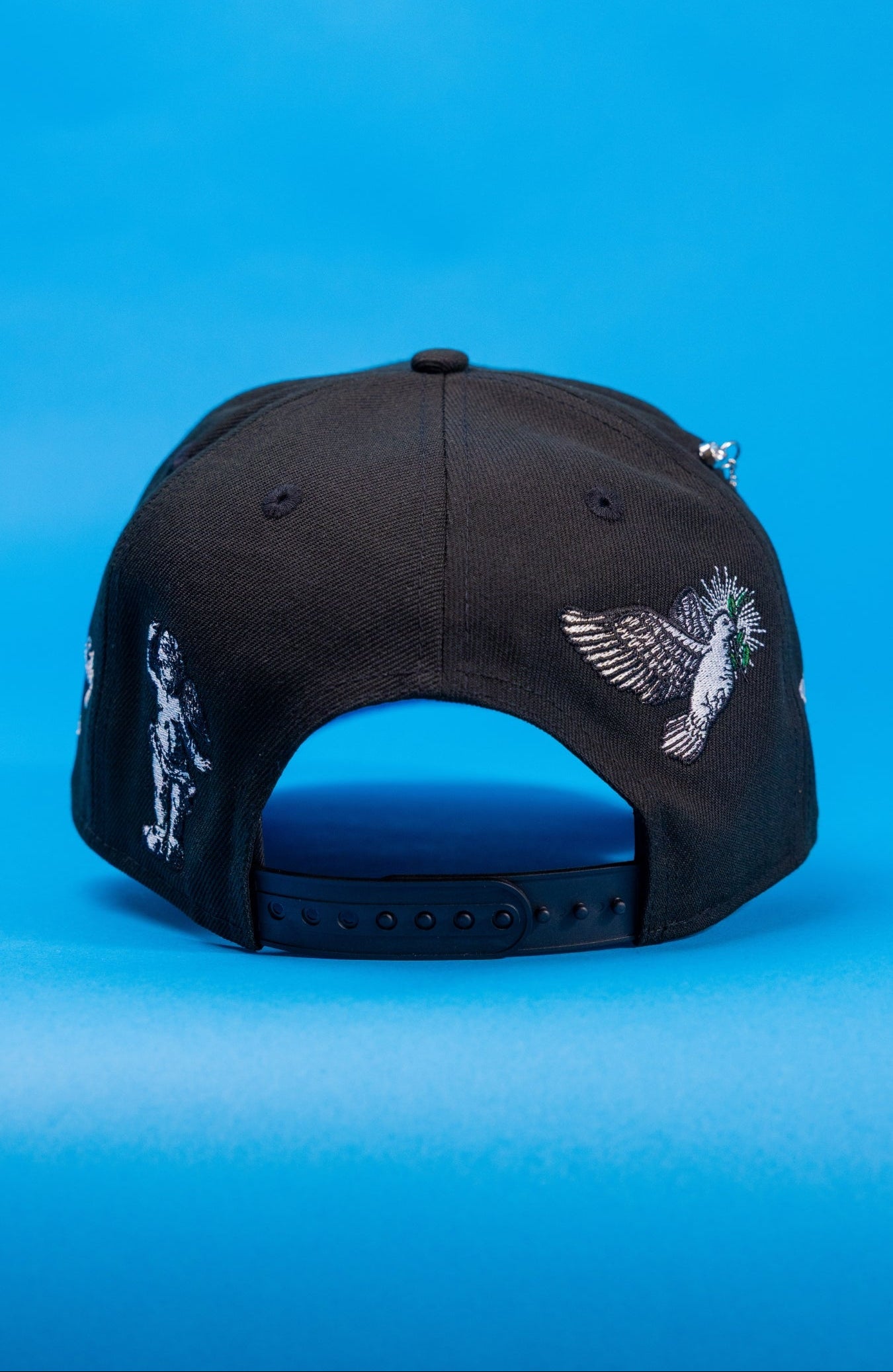 NEW ERA EXCLUSIVE 9FIFTY BLACK HOUSTON ASTROS "HEAVENLY CITY" SNAPBACK W/ ANNIVERSARY SIDE PATCH