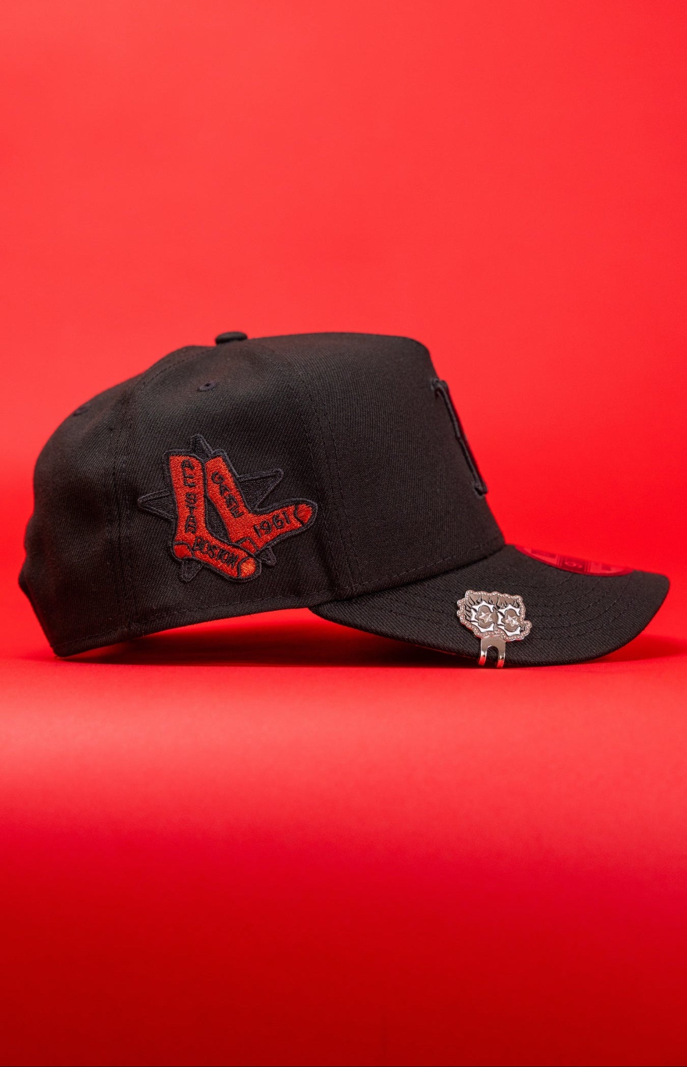 NEW ERA 9FIFTY A-FRAME BLACKED OUT BOSTON RED SOX SNAPBACK W/ ALL STAR GAME SIDE PATCH