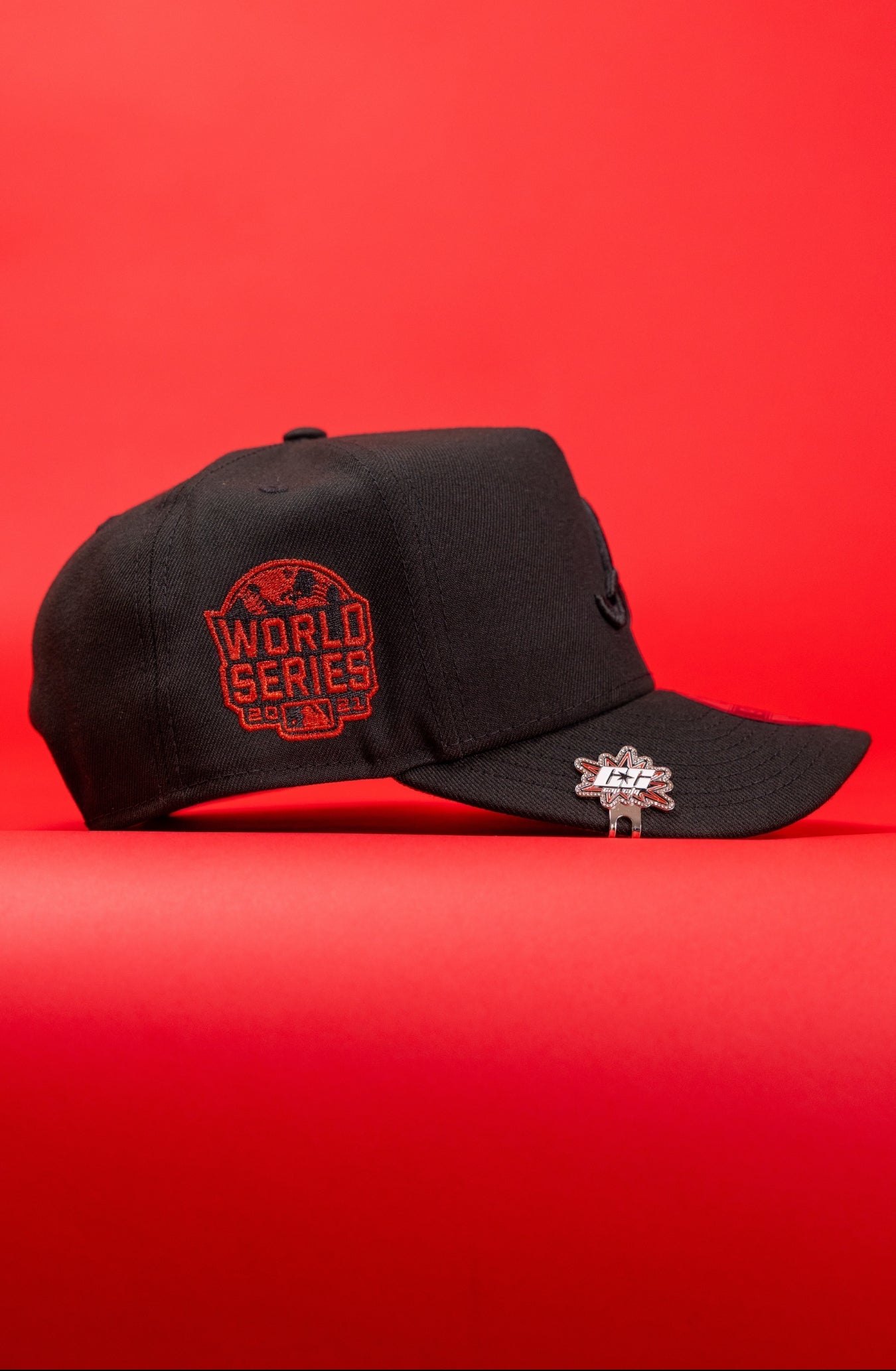 NEW ERA 9FIFTY A-FRAME BLACKED OUT ATLANTA BRAVES SNAPBACK W/ WORLD SERIES SIDE PATCH