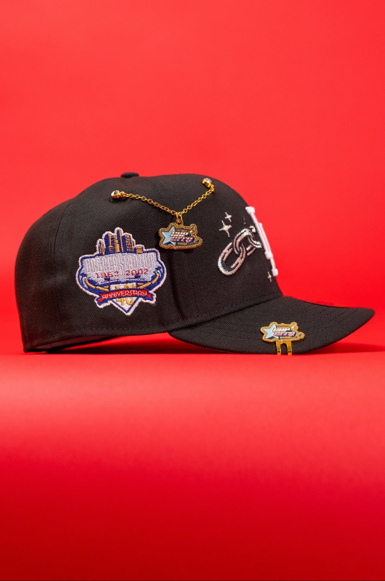 NEW ERA EXCLUSIVE 59FIFTY BLACK LOS ANGELES DODGERS W/ EMBROIDERY + 40TH ANNIVERSARY SIDE PATCH